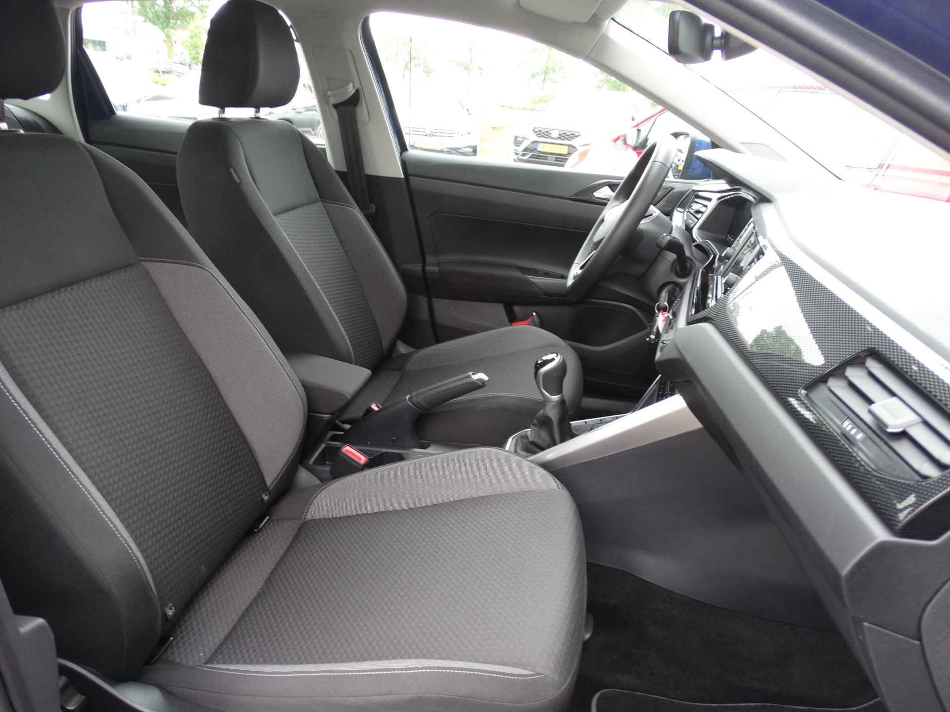 Volkswagen Taigo 1.0 TSI 95PK Life | Parkeersensoren | Climate Control | Apple Carplay / Android Auto | - 5/25