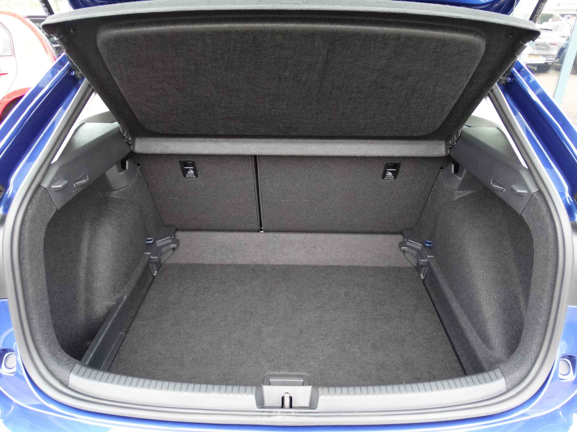 Volkswagen Taigo 1.0 TSI 95PK Life | Parkeersensoren | Climate Control | Apple Carplay / Android Auto | - 11/25