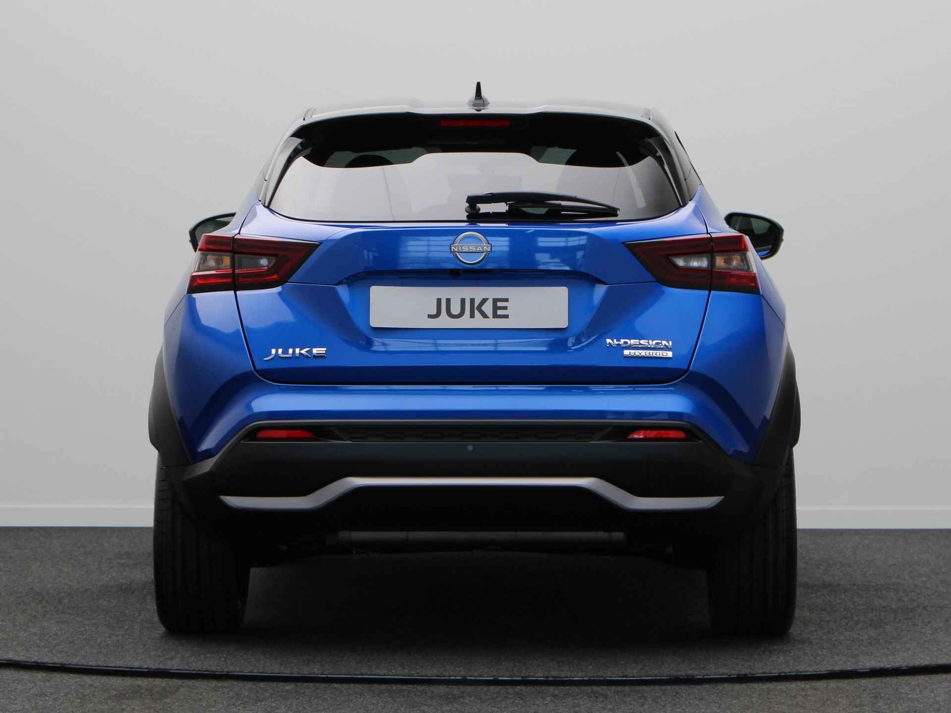 Nissan Juke N-Design Enigma Black + Cold Pack 1.6L HYBRID 143 - 7/45