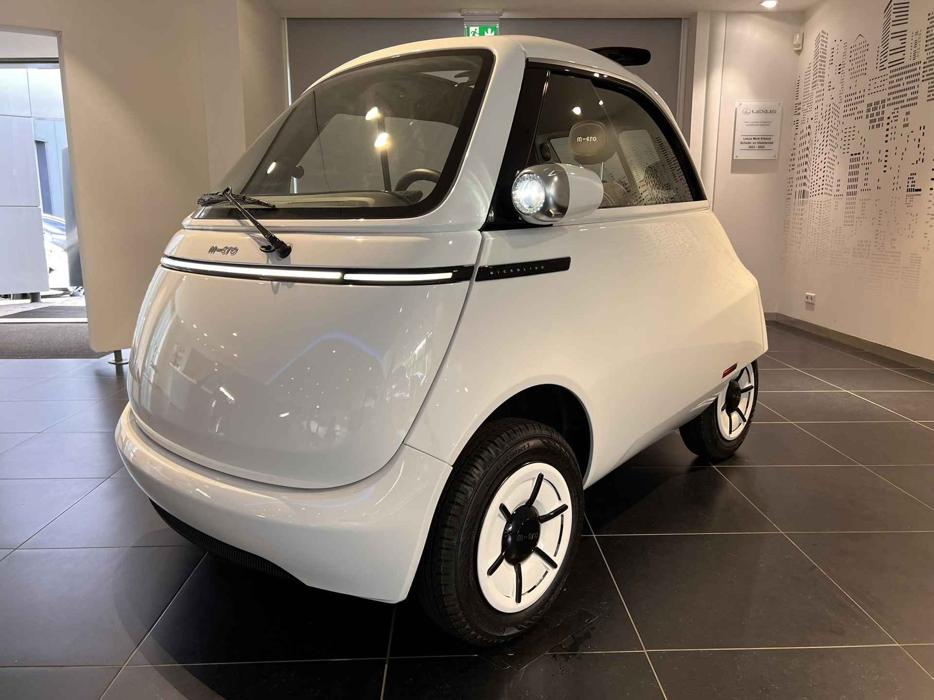 Microlino Competizione 10.5 kWh Competizione 100% ELEKTRISCH UNIEK EYECATCHER ZONNEDAK 177KM WLTP - 3/24