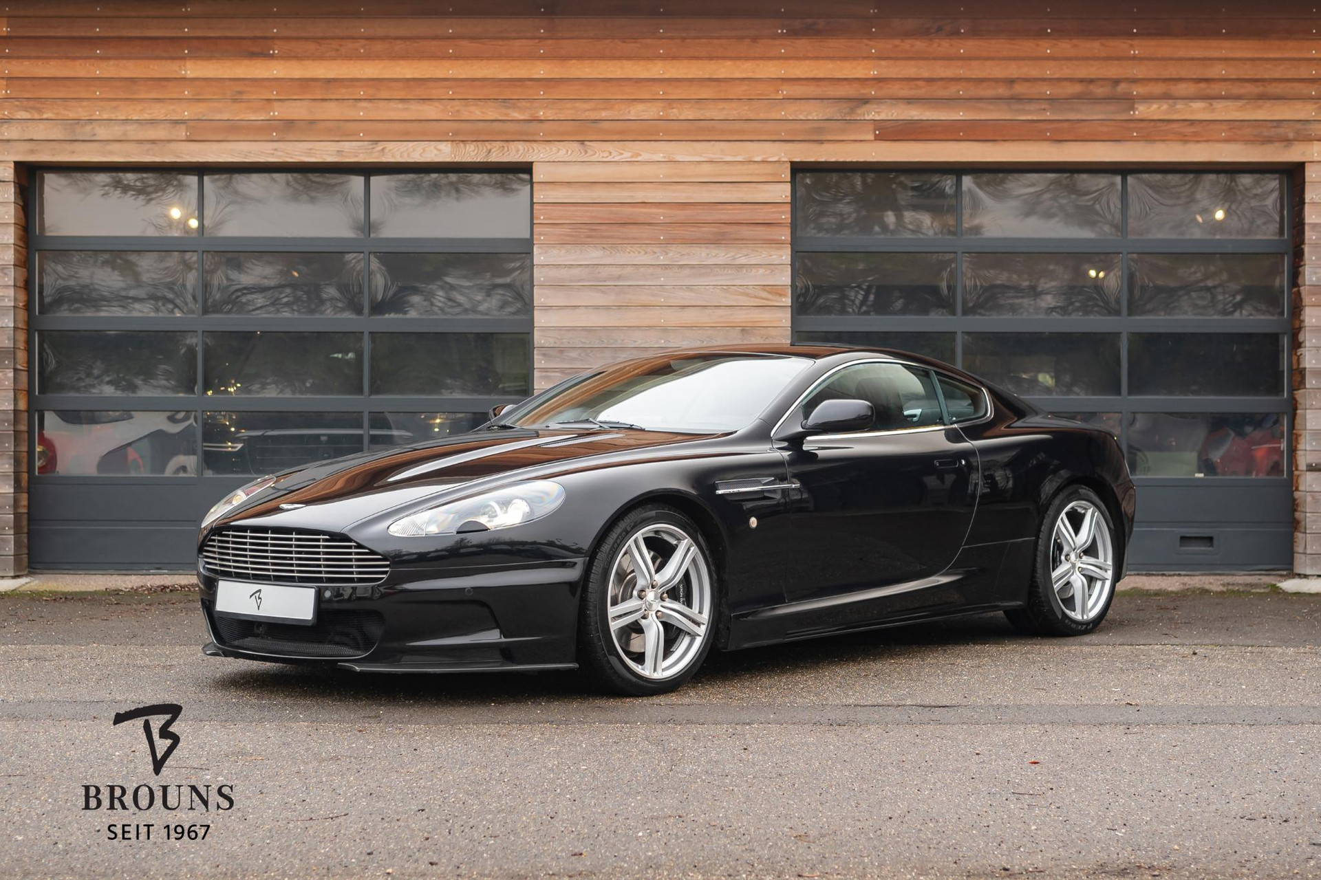 Aston Martin DB9 5.9 V12 Touchtronic 457pk *NL auto-AM dealeronderhouden