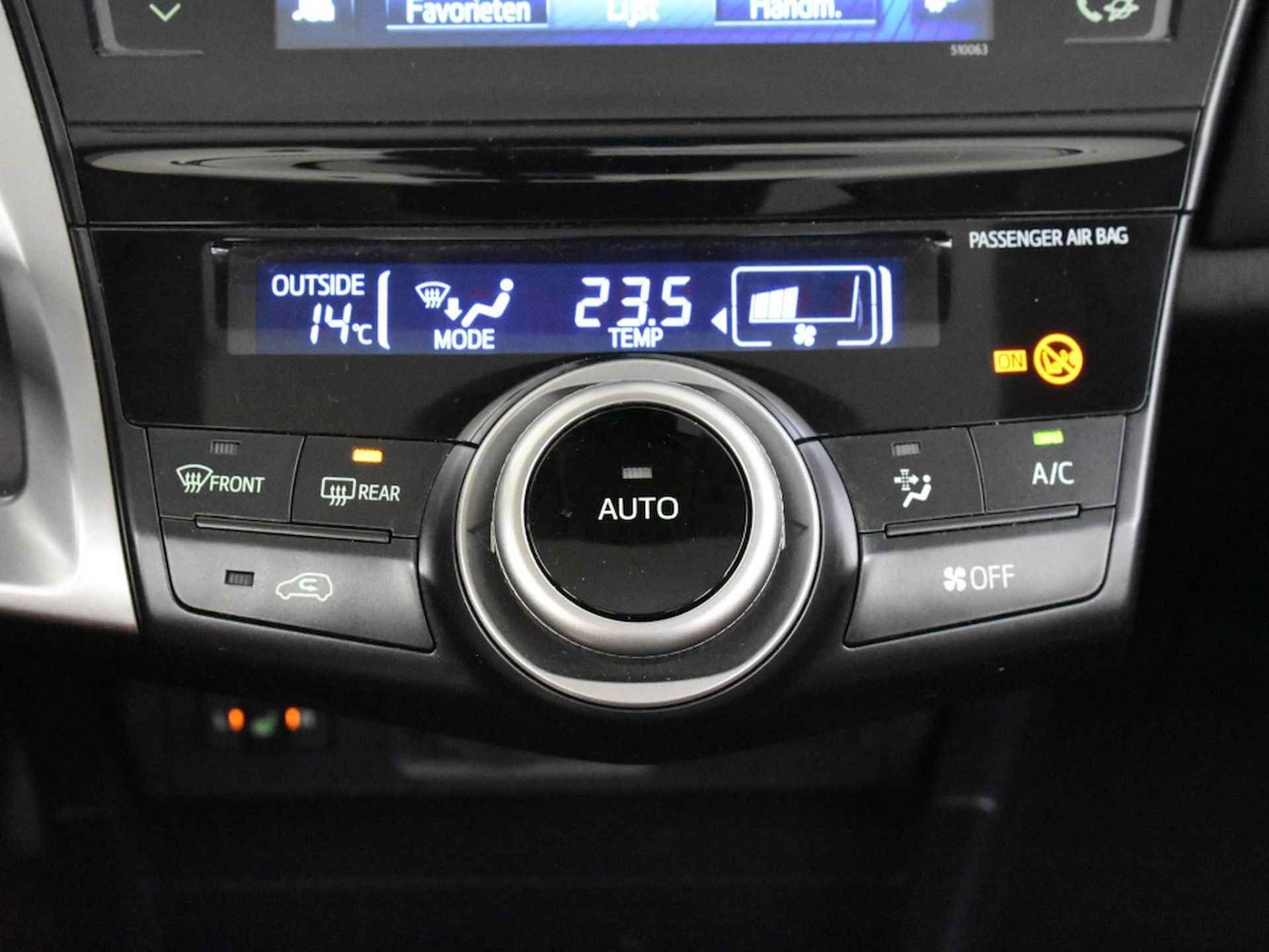 Toyota Prius Wagon 1.8 Executive | Leder | JBL audio | LED | 7-persoons - 19/35