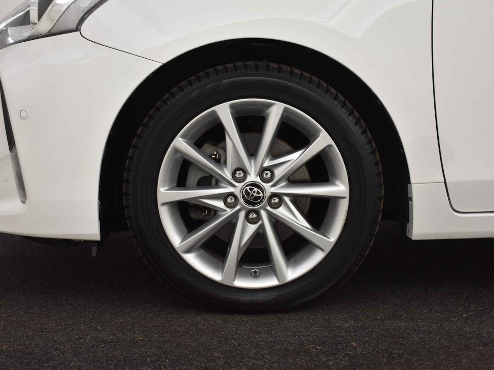 Toyota Prius Wagon 1.8 Executive | Leder | JBL audio | LED | 7-persoons - 20/35