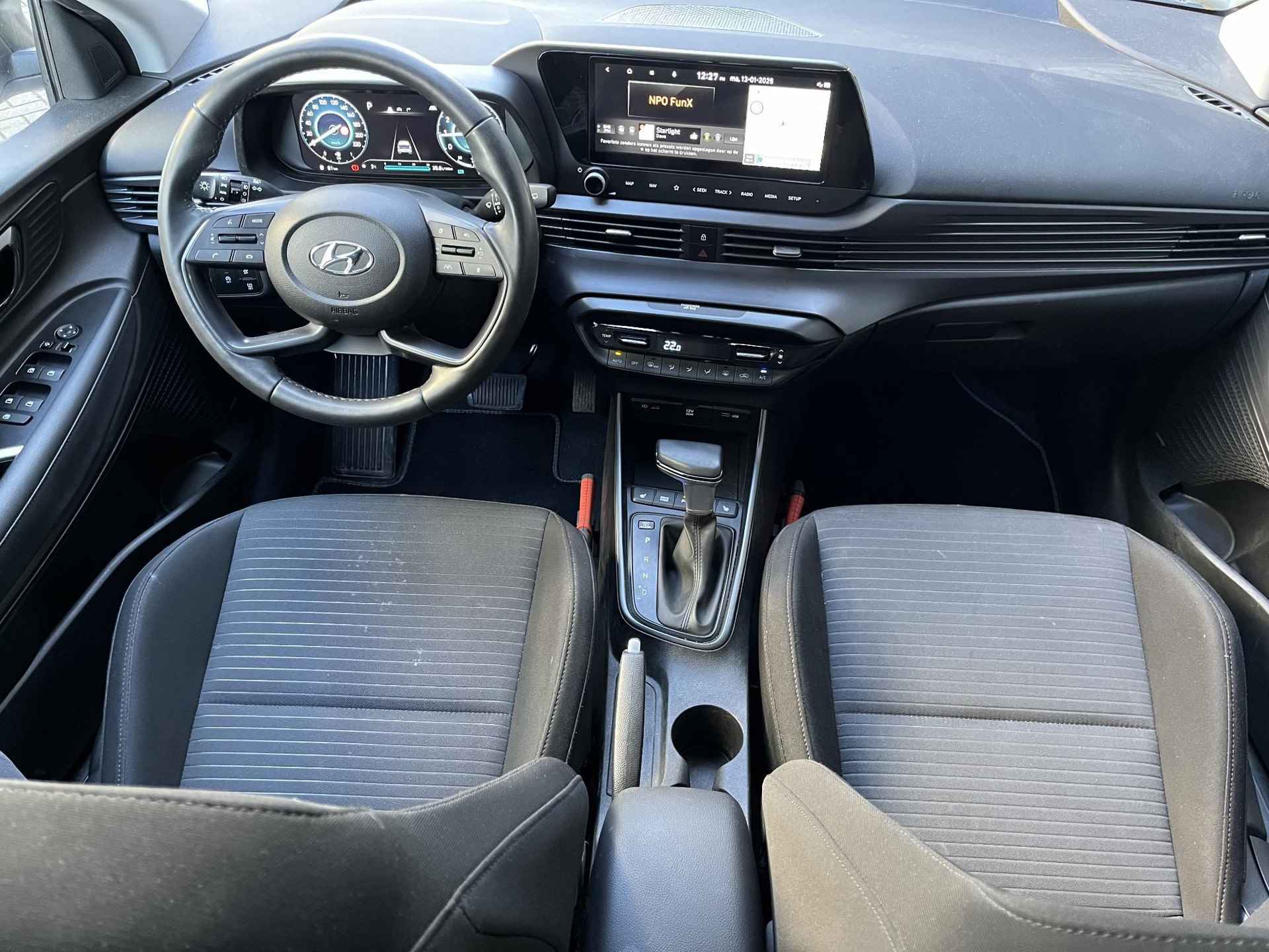 Hyundai i20 1.0 T-GDI Automaat 7-Traps 100 PK Premium | Keyless entry | Navigatie Apple Carplay & Android auto | WinterPack | Camera - 8/46