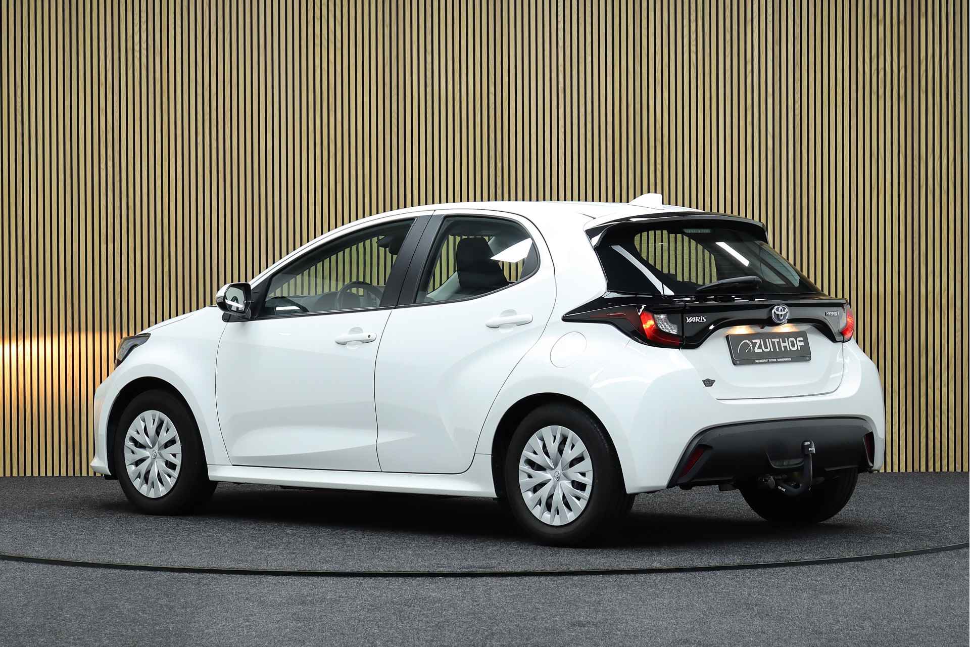 Toyota Yaris 1.5 Hybrid Business Plus | Adaptive-cruise | Trekhaak | Camera | Navigatie - 3/40