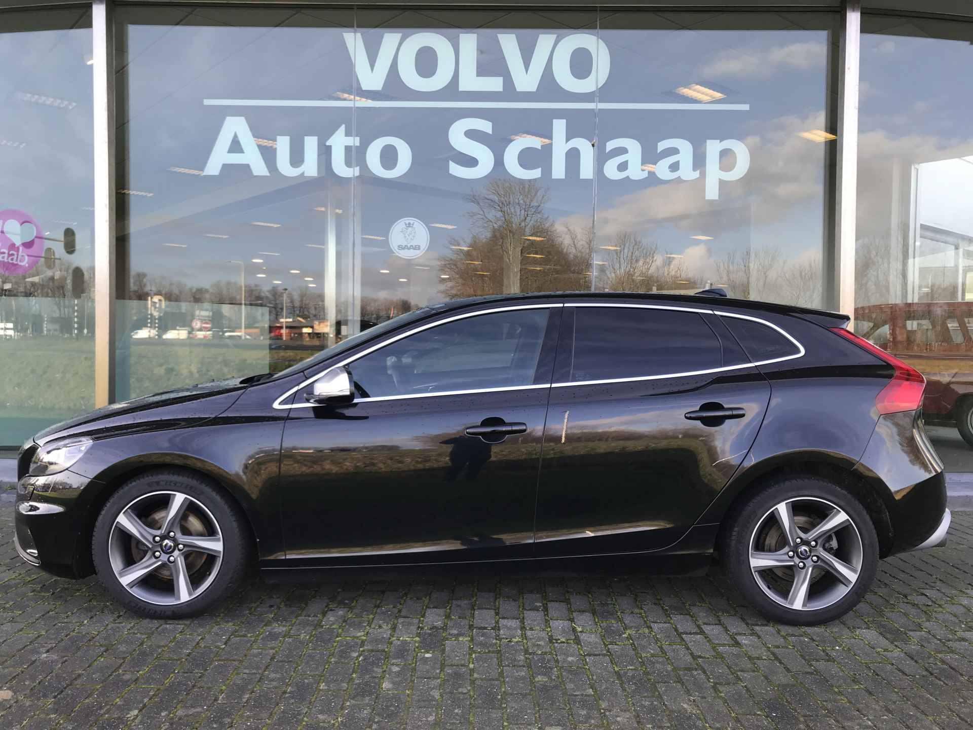 Volvo V40 1.6 T3 R-Design | Rijklaar incl garantie | Donker glas Camera Verwarmbaar voorruit - 2/12