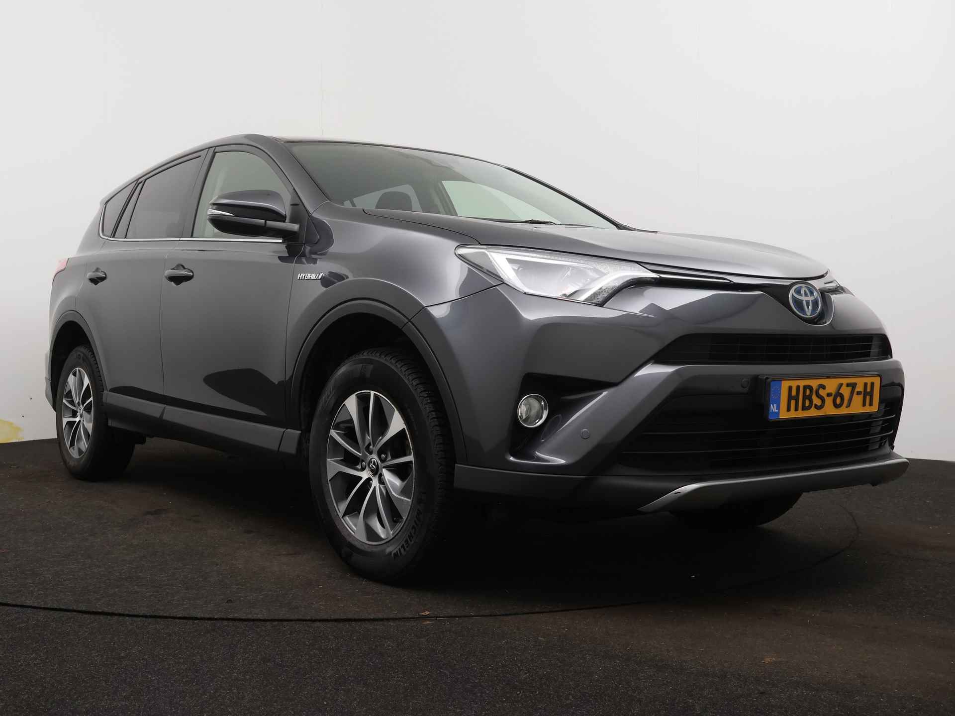 Toyota RAV4 2.5 Hybrid Dynamic | Dodehoek Ass. | Navigatie | Camera | LM velgen | Parkeersensoren | Cruise Control Adaptief | - 3/46