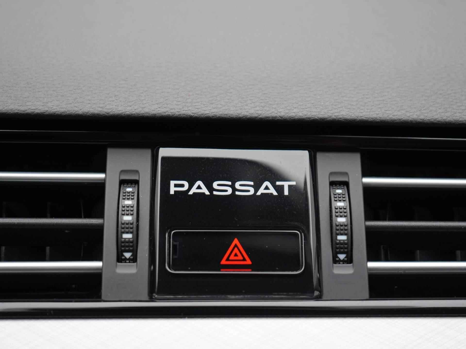 Volkswagen Passat Variant 1.4 TSI PHEV GTE Business Panoramadak / Trekhaak / Virtual Cockpit - 18/57