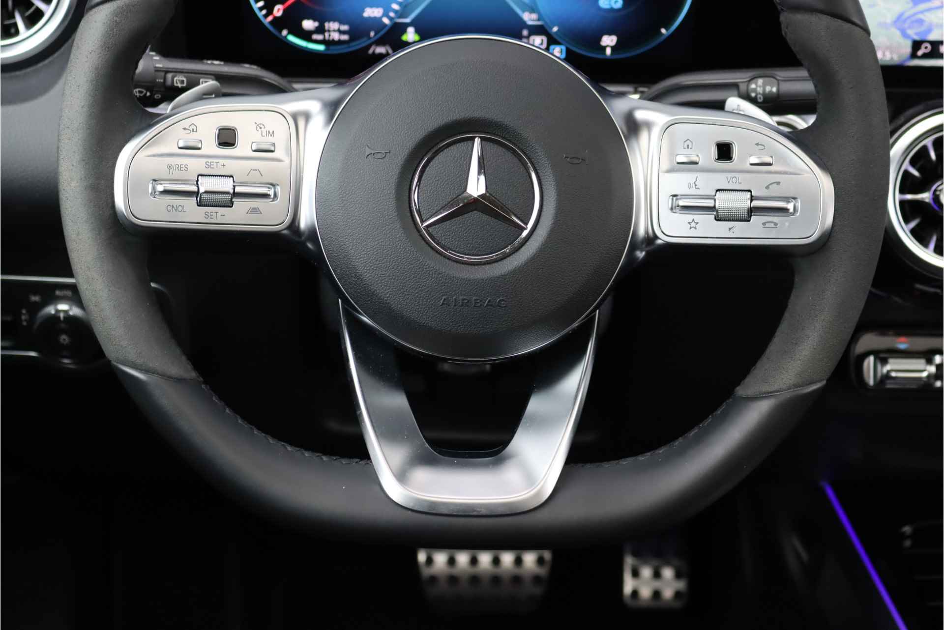 Mercedes-Benz EQB 350 4MATIC AMG Line 67 kWh | Panoramadak | Distronic+ | Burmester | Memory | Augmented Reality | Zitcomfortpakket | Sfeerverlichting | Surround Camera | - 28/43