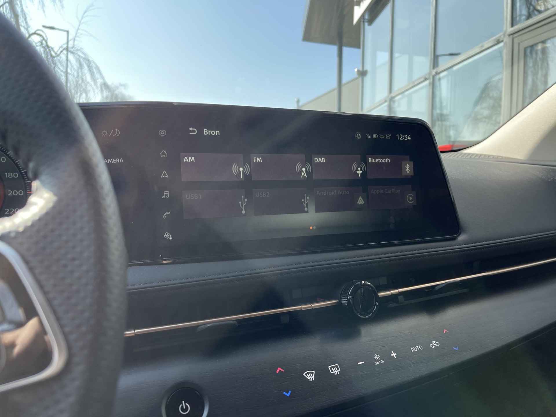 Nissan Ariya Engage 66 kWh 22kW Charger | Navigatie | Camera | Apple Carplay/Android Auto | Adapt. Cruise Control | Dodehoek | Rijklaarprijs! - 17/22