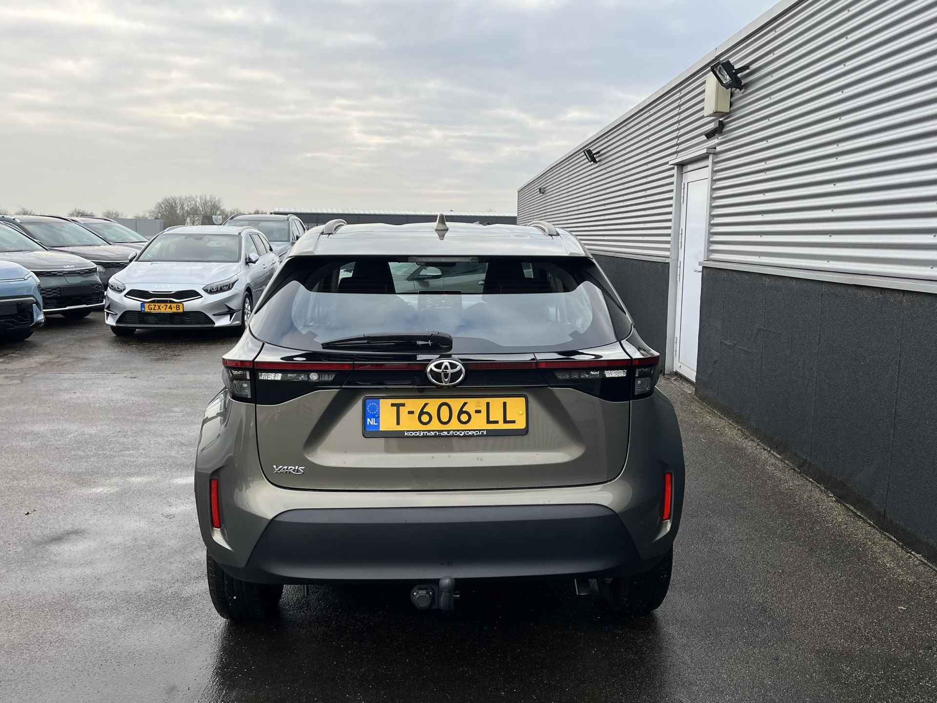 Toyota Yaris Cross 1.5 VVT-I Active Trekhaak, Apple carplay en/of Android auto navigatie, Achteruitrijcamera, Adaptieve cruise control, Climate control, NL-auto, BTW-auto - 9/47