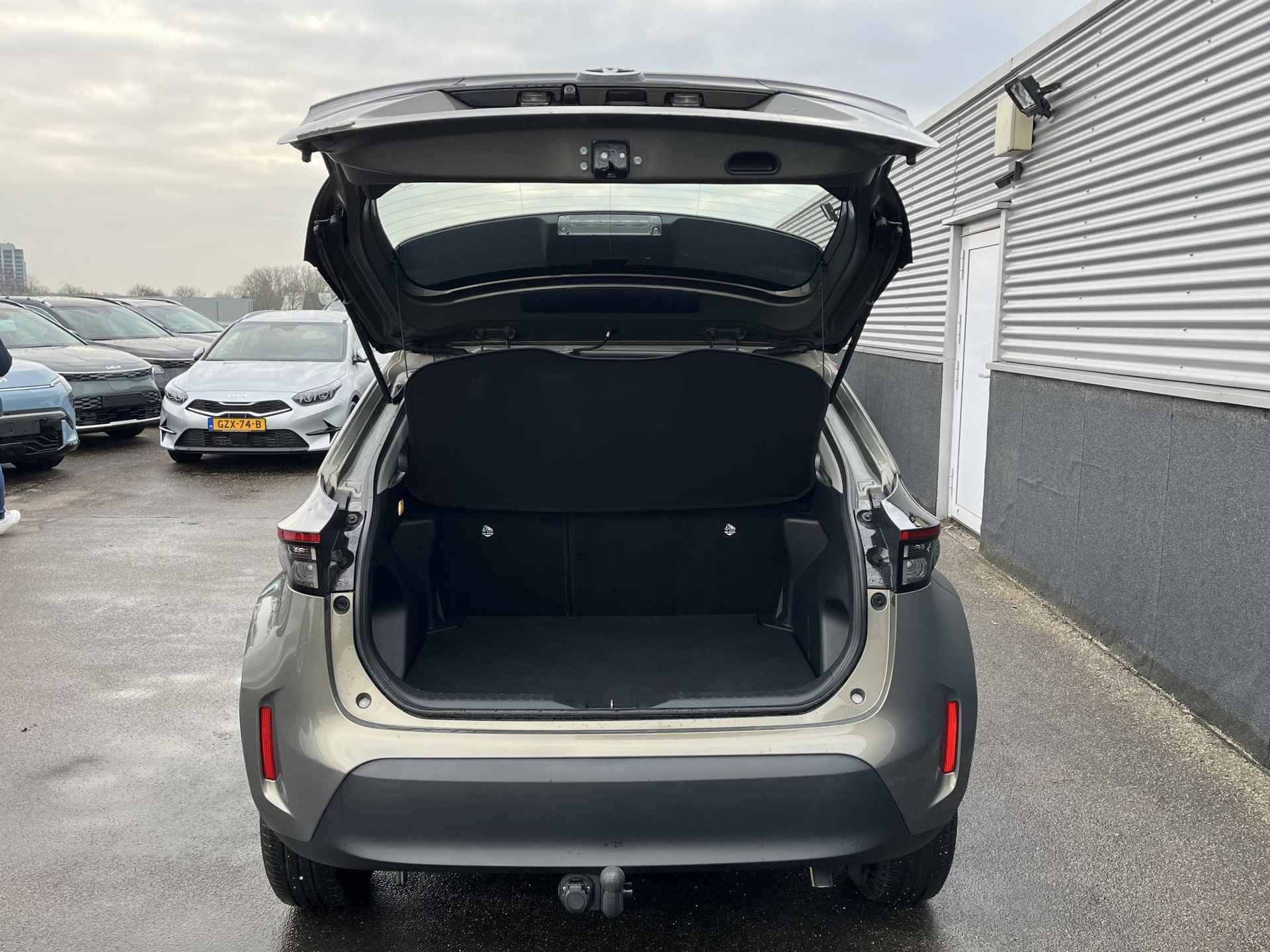 Toyota Yaris Cross 1.5 VVT-I Active Trekhaak, Apple carplay en/of Android auto navigatie, Achteruitrijcamera, Adaptieve cruise control, Climate control, NL-auto, BTW-auto - 10/47