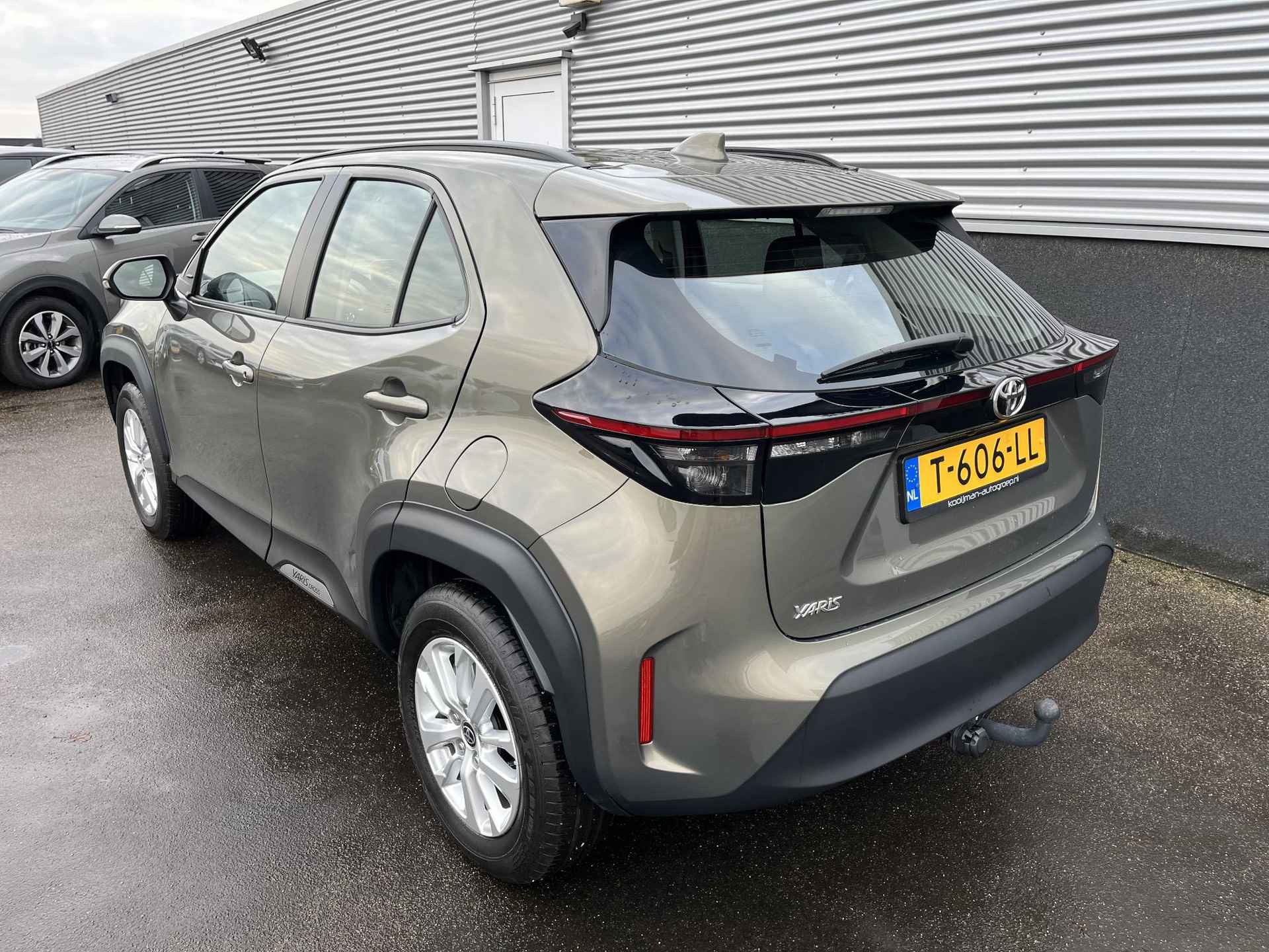 Toyota Yaris Cross 1.5 VVT-I Active Trekhaak, Apple carplay en/of Android auto navigatie, Achteruitrijcamera, Adaptieve cruise control, Climate control, NL-auto, BTW-auto - 12/47