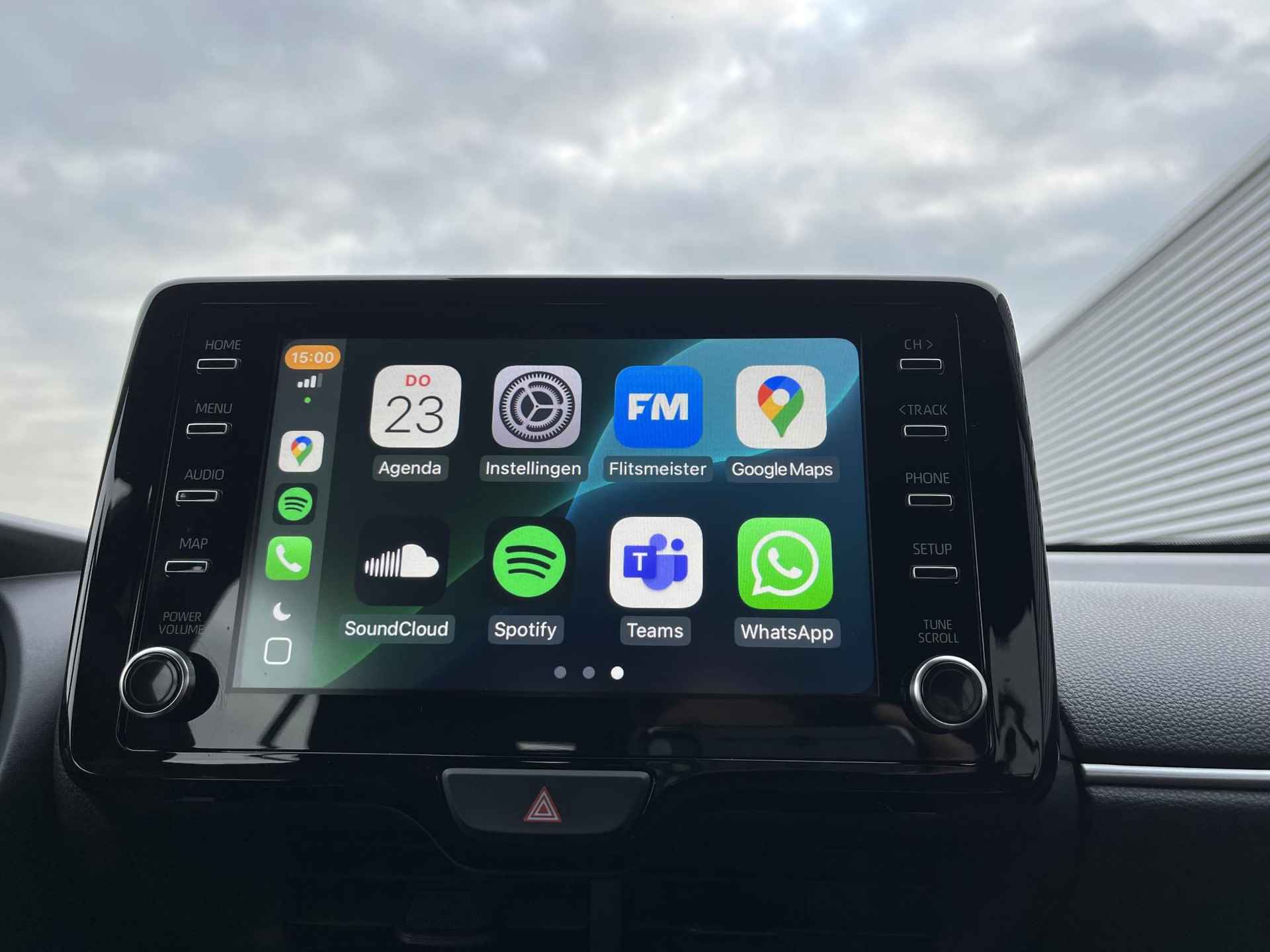 Toyota Yaris Cross 1.5 VVT-I Active Trekhaak, Apple carplay en/of Android auto navigatie, Achteruitrijcamera, Adaptieve cruise control, Climate control, NL-auto, BTW-auto - 38/47