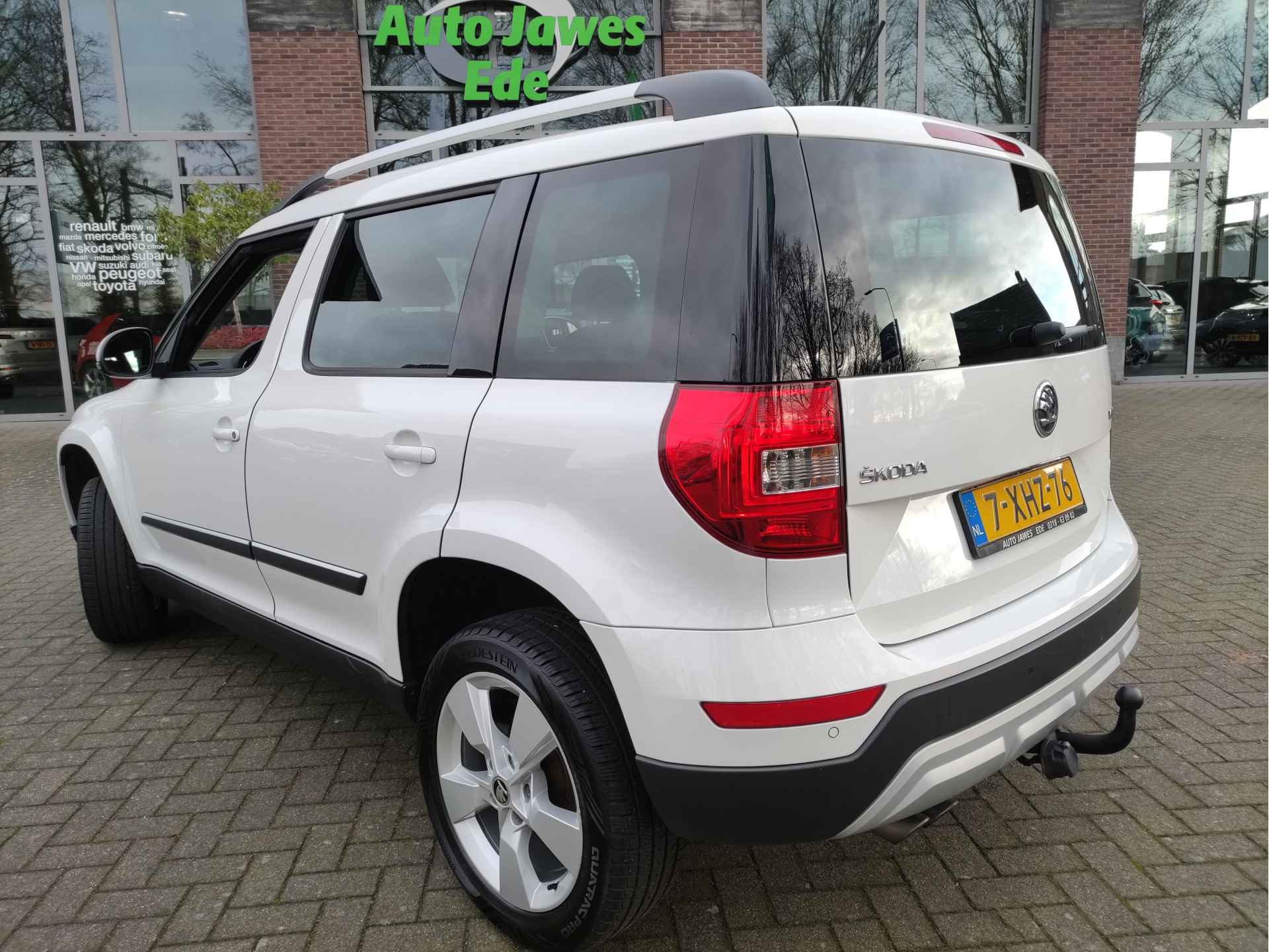 Škoda Yeti Outdoor 1.4 TSI Greentech Elegance Trekhaak - Achteruitrijcamera - Stoelverwarming - 17Inch LMV - Allseasonbanden - 6/29