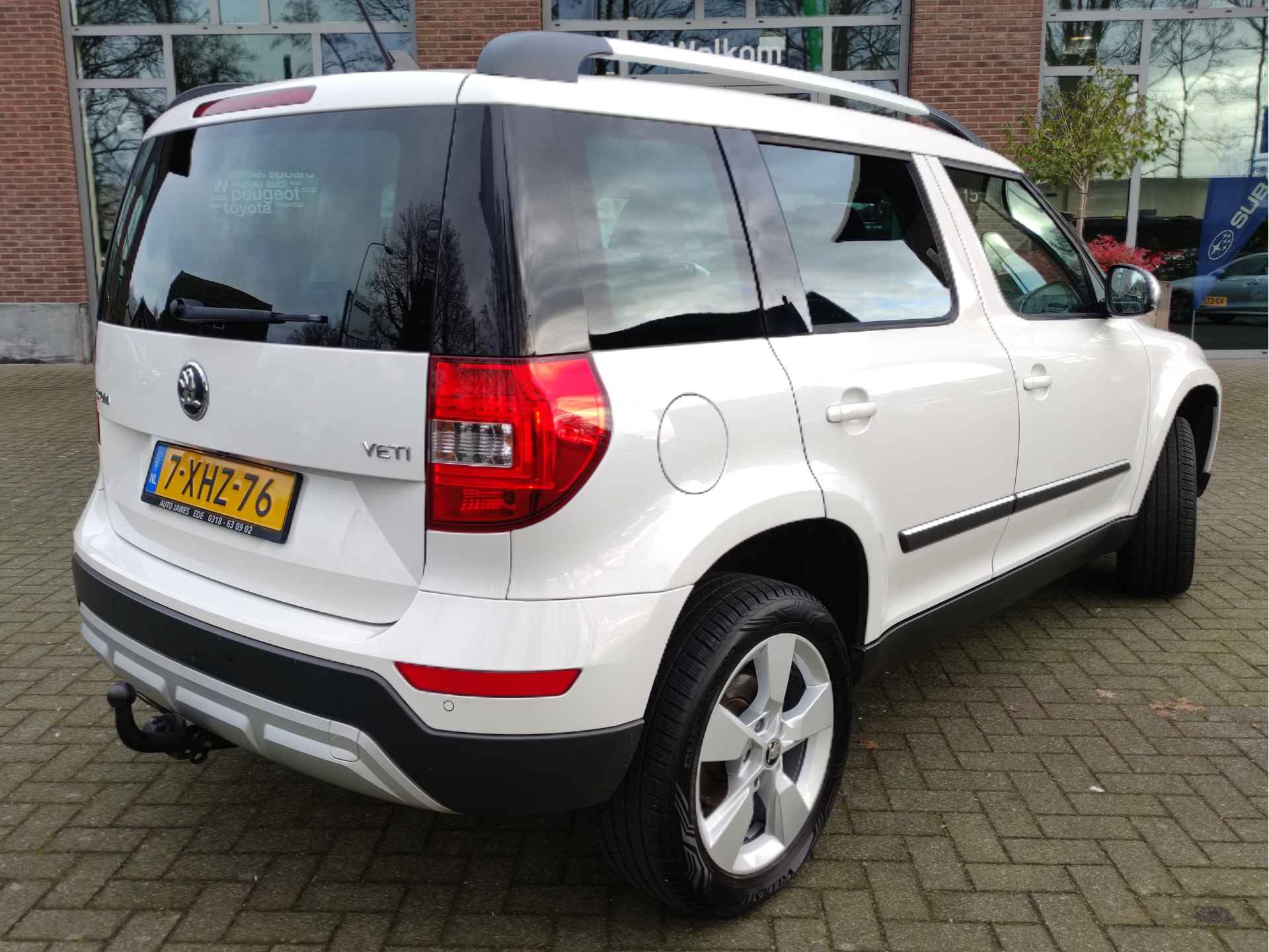 Škoda Yeti Outdoor 1.4 TSI Greentech Elegance Trekhaak - Achteruitrijcamera - Stoelverwarming - 17Inch LMV - Allseasonbanden - 8/29