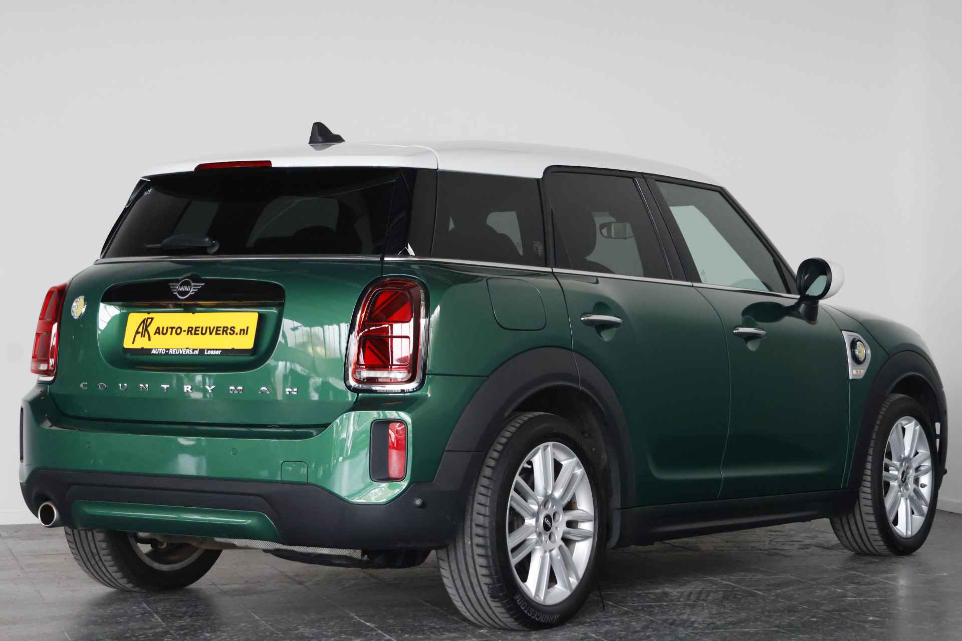 MINI Countryman 2.0 Cooper S E ALL4 MINI Yours ACC / Navigatie / Carplay / Leder / Camera - 2/31