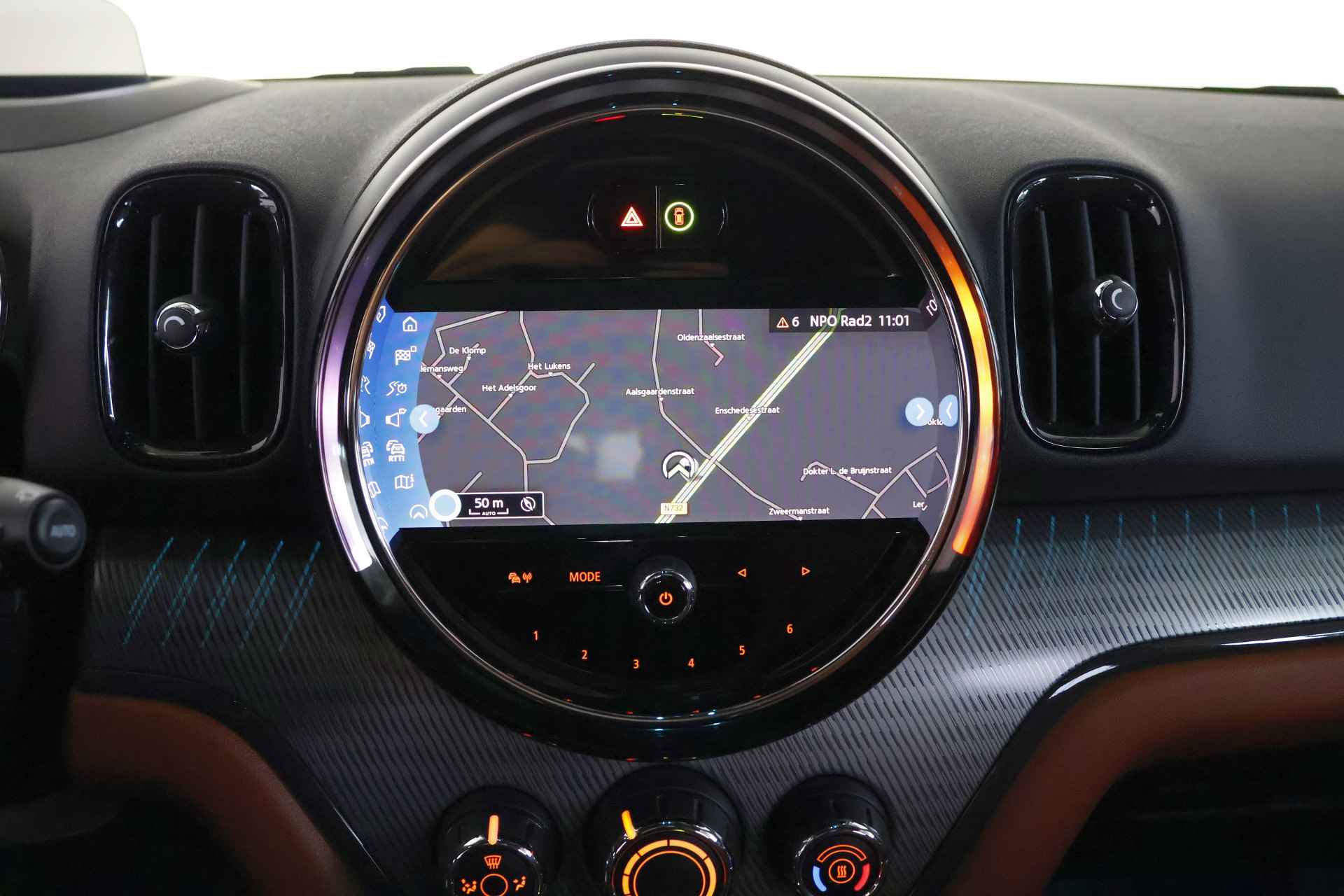 MINI Countryman 2.0 Cooper S E ALL4 MINI Yours ACC / Navigatie / Carplay / Leder / Camera - 15/31