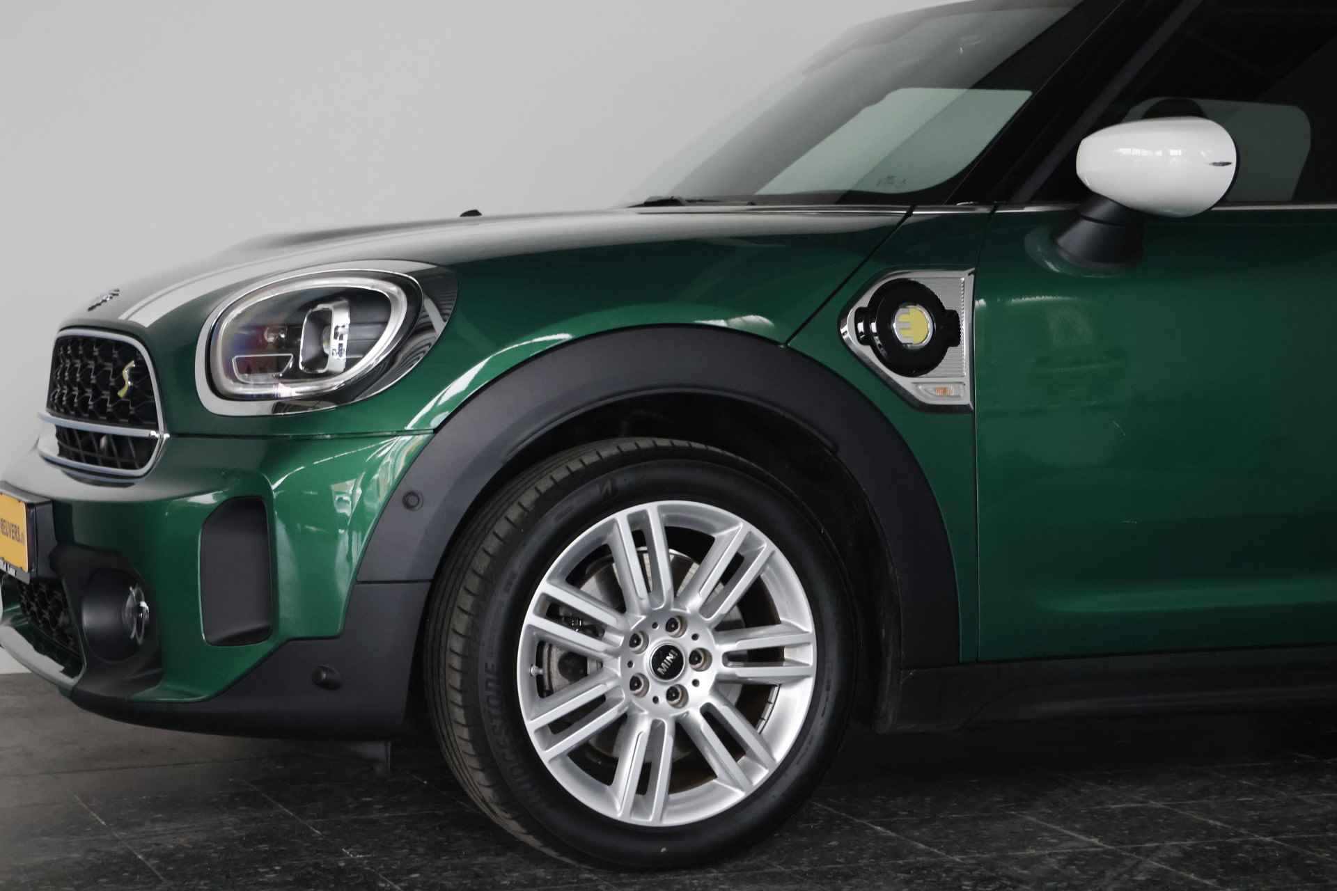 MINI Countryman 2.0 Cooper S E ALL4 MINI Yours ACC / Navigatie / Carplay / Leder / Camera - 30/31