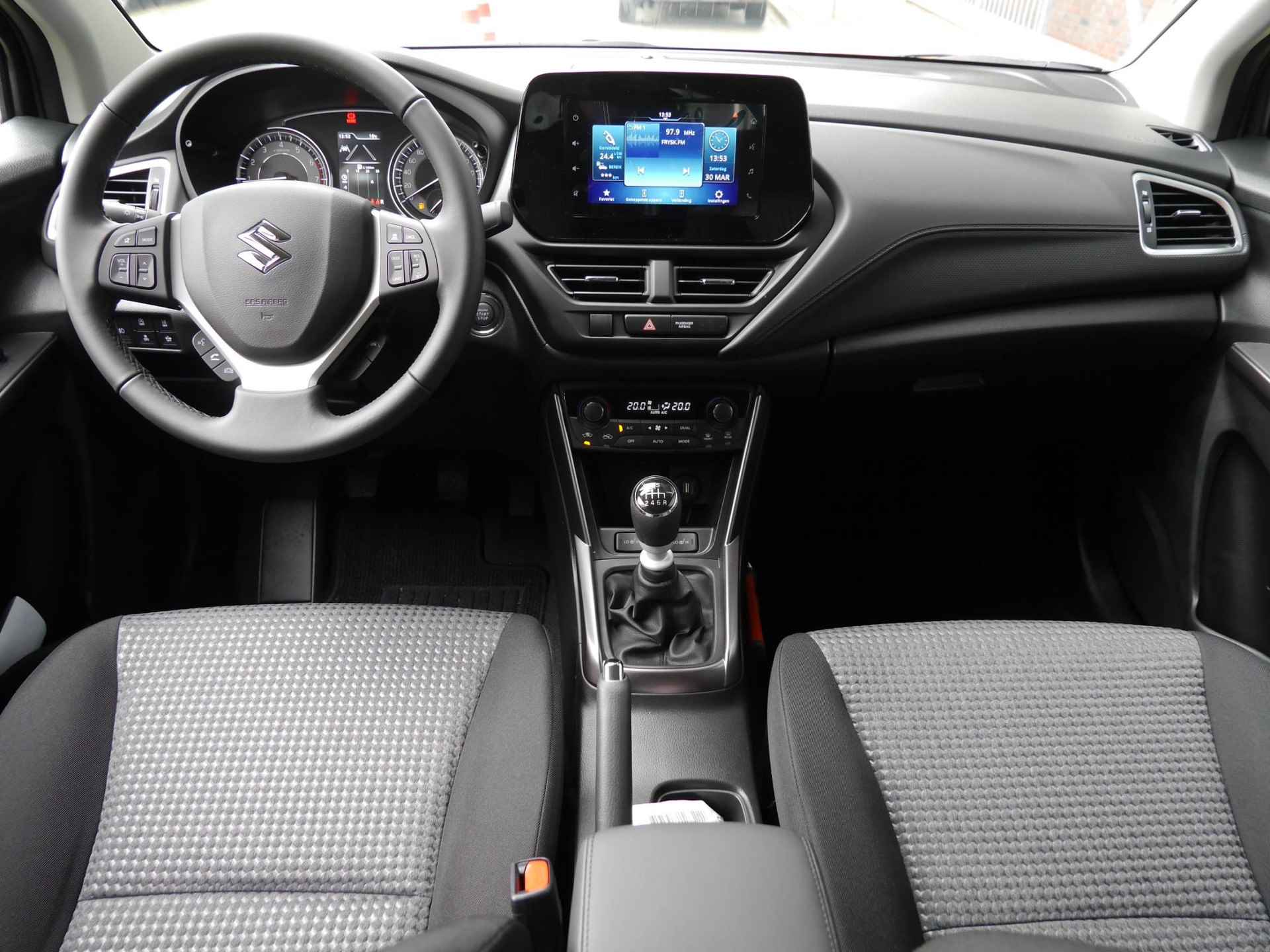 Suzuki S-Cross 1.4 Boosterjet Select Smart Hybrid | Navi via Apple Carplay/Android auto | Achteruitrijcamera | Cruise control | Climate control | LED | Keyless entry | - 7/30