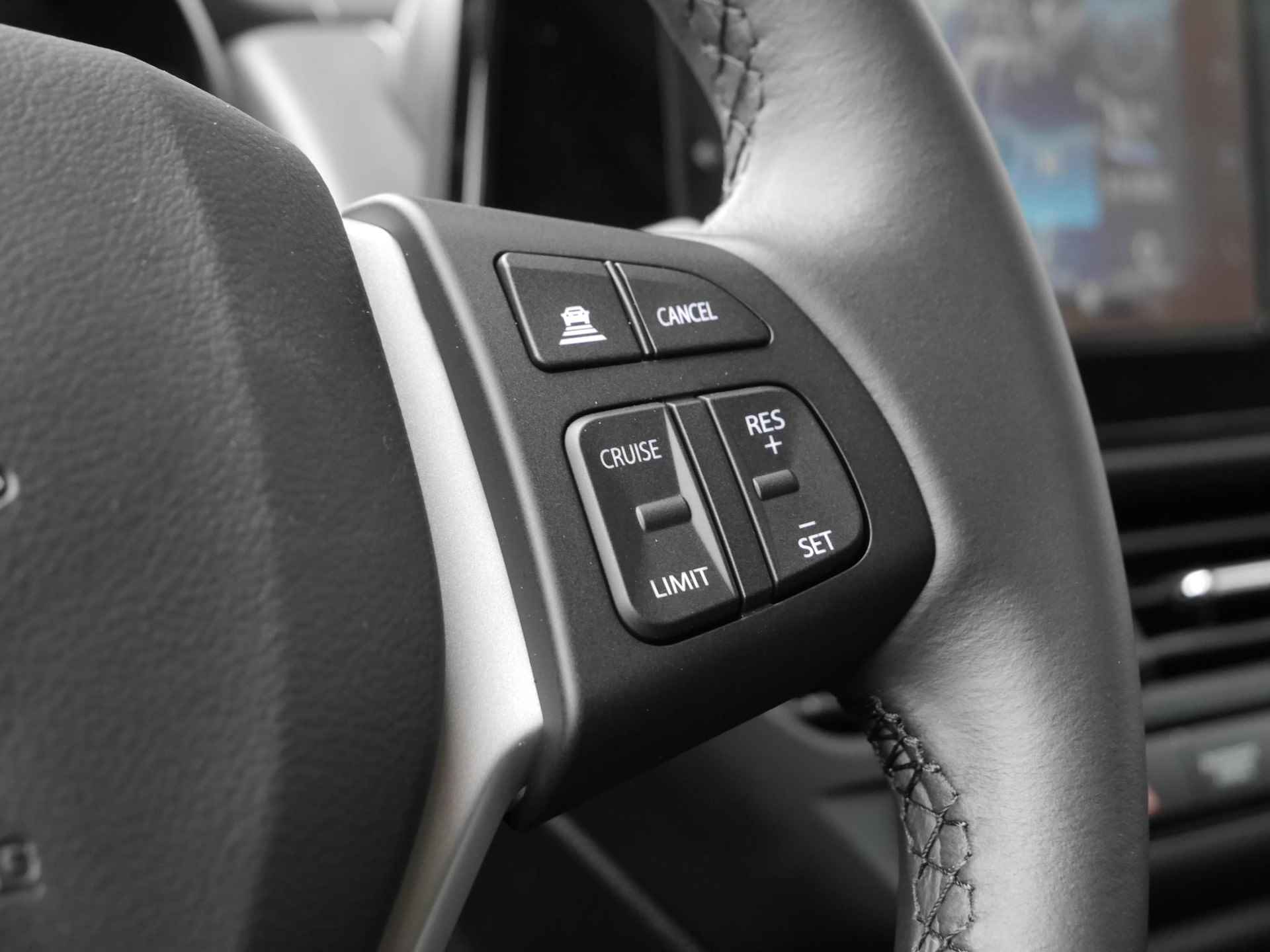 Suzuki S-Cross 1.4 Boosterjet Select Smart Hybrid | Navi via Apple Carplay/Android auto | Achteruitrijcamera | Cruise control | Climate control | LED | Keyless entry | - 18/30
