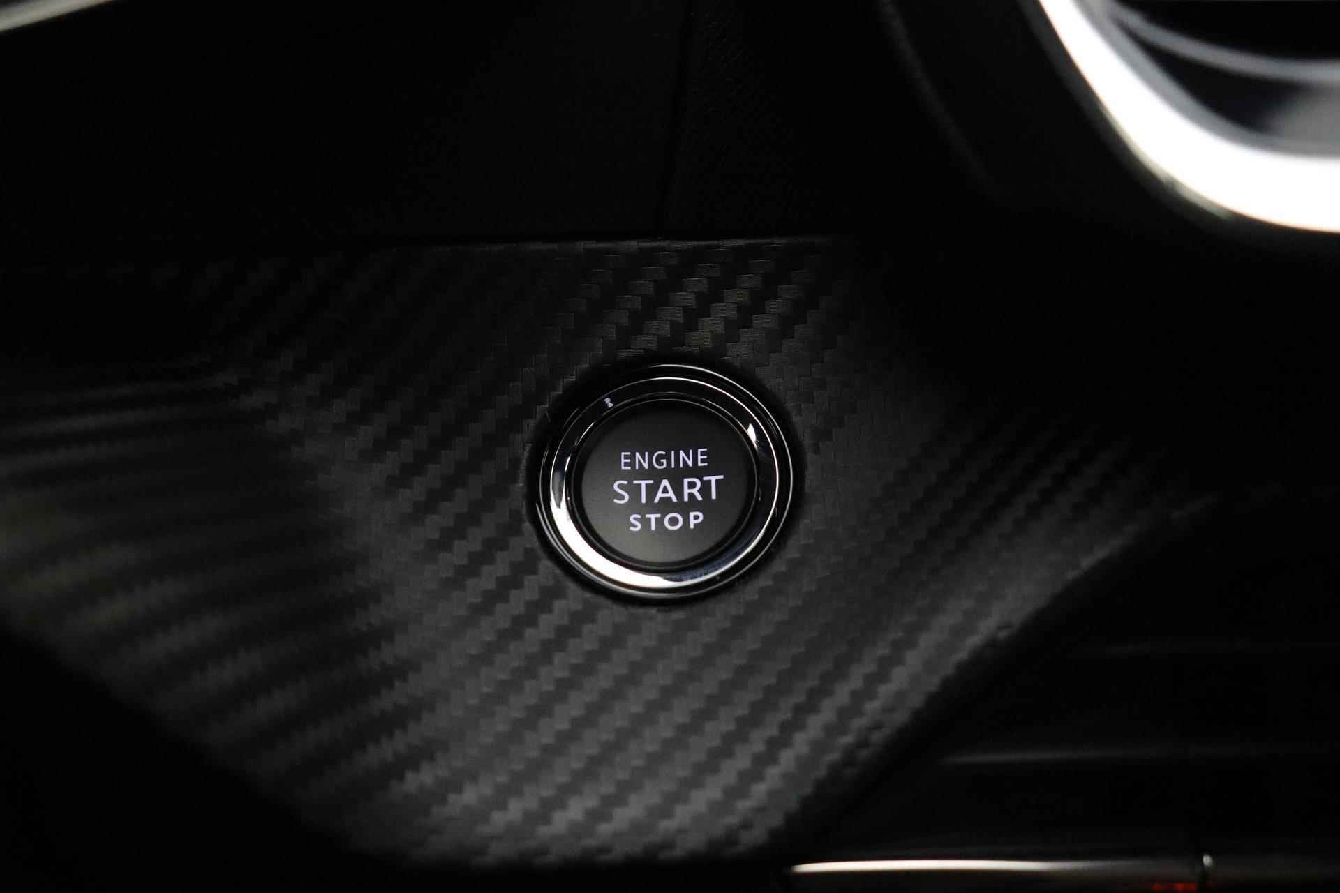 Peugeot e-208 EV GT 50 kWh 3 Fase | SUBSIDIE MOGELIJK! | 8% Bijtelling | Black Diamond | Lichtmetalen Velgen | Dodehoek Detectie |  LED | Lane Assist | Achteruitrij Camera | Alcantara Bekleding | Stoelverwarming | Cruise Control | - 30/42