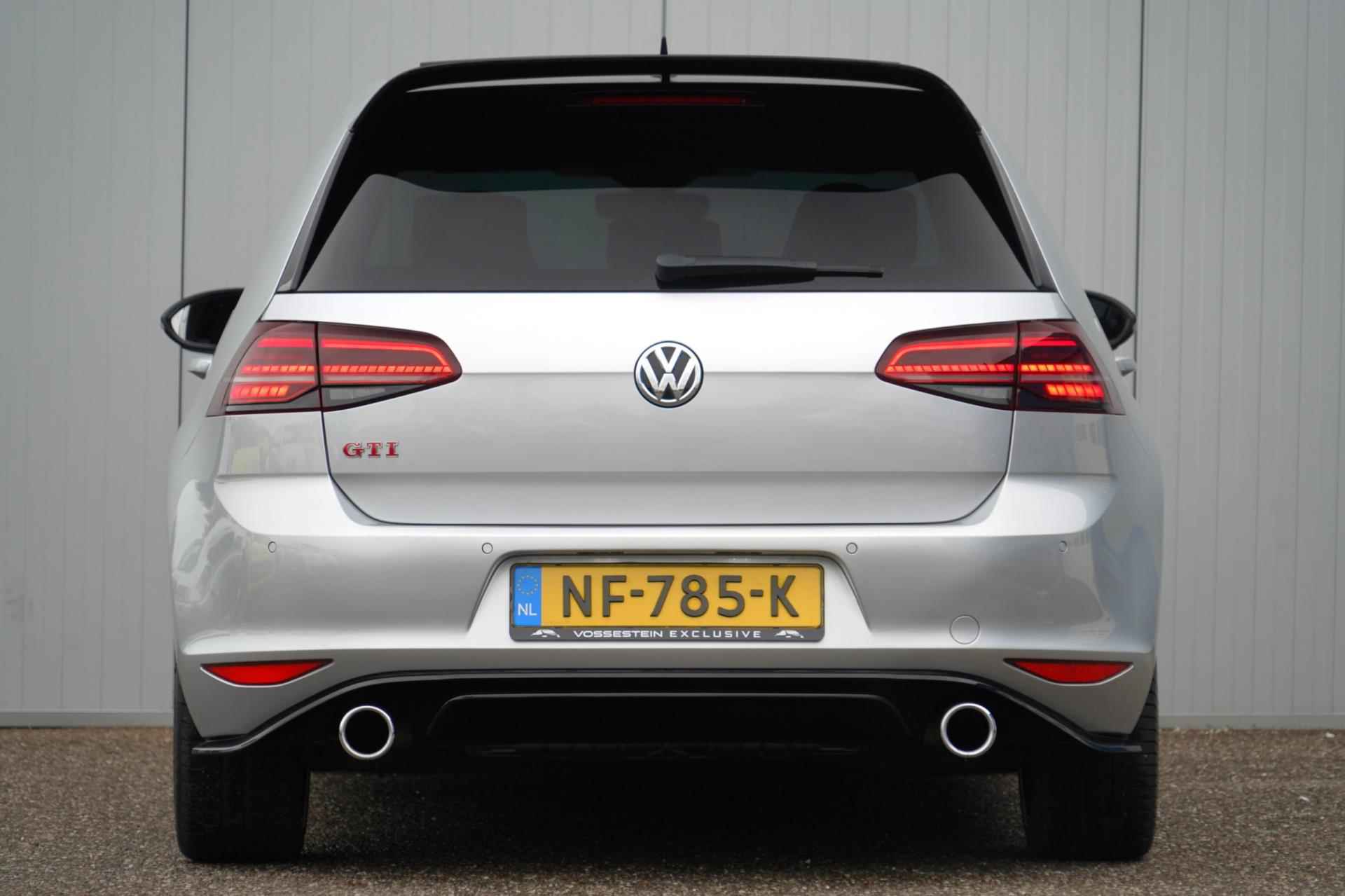 Volkswagen Golf 2.0 TSI GTI Clubsport / Schaalstoelen / 69dkm NAP / NL-Auto / Dynaudio / Camera / ACC - 25/39