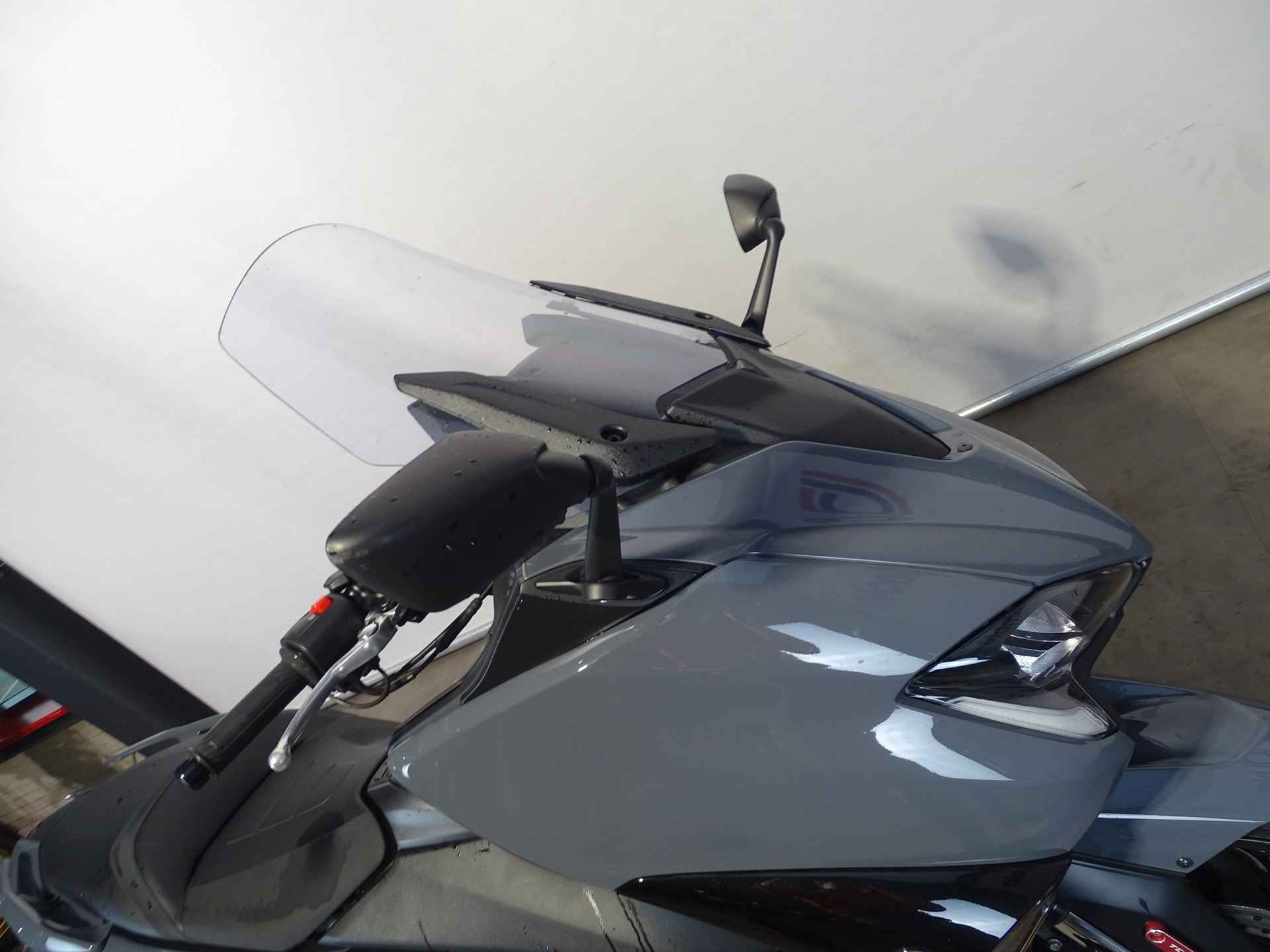 Yamaha T-MAX TECH MAX - 4/8