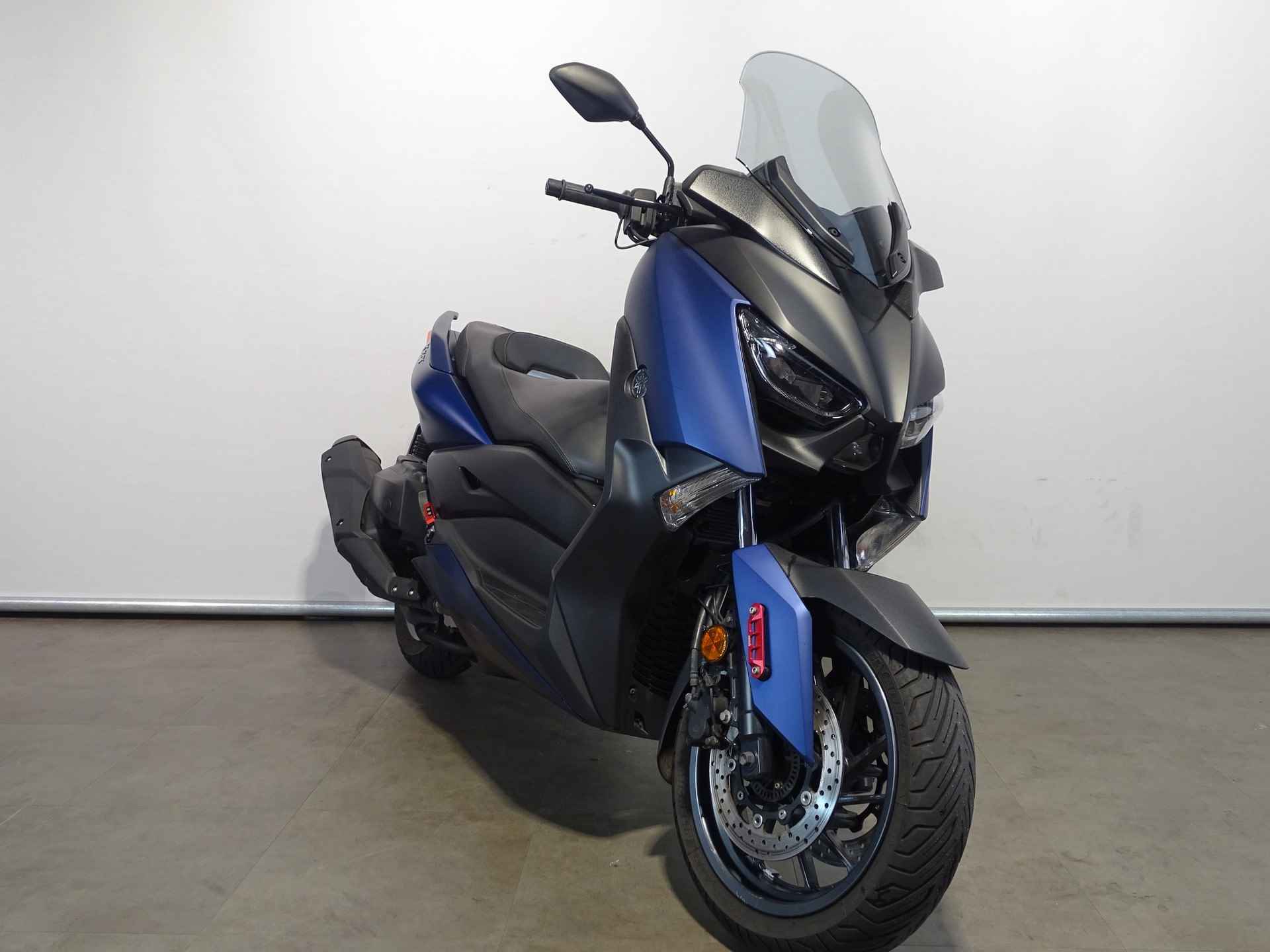 Yamaha X-MAX 400 ABS - 6/7