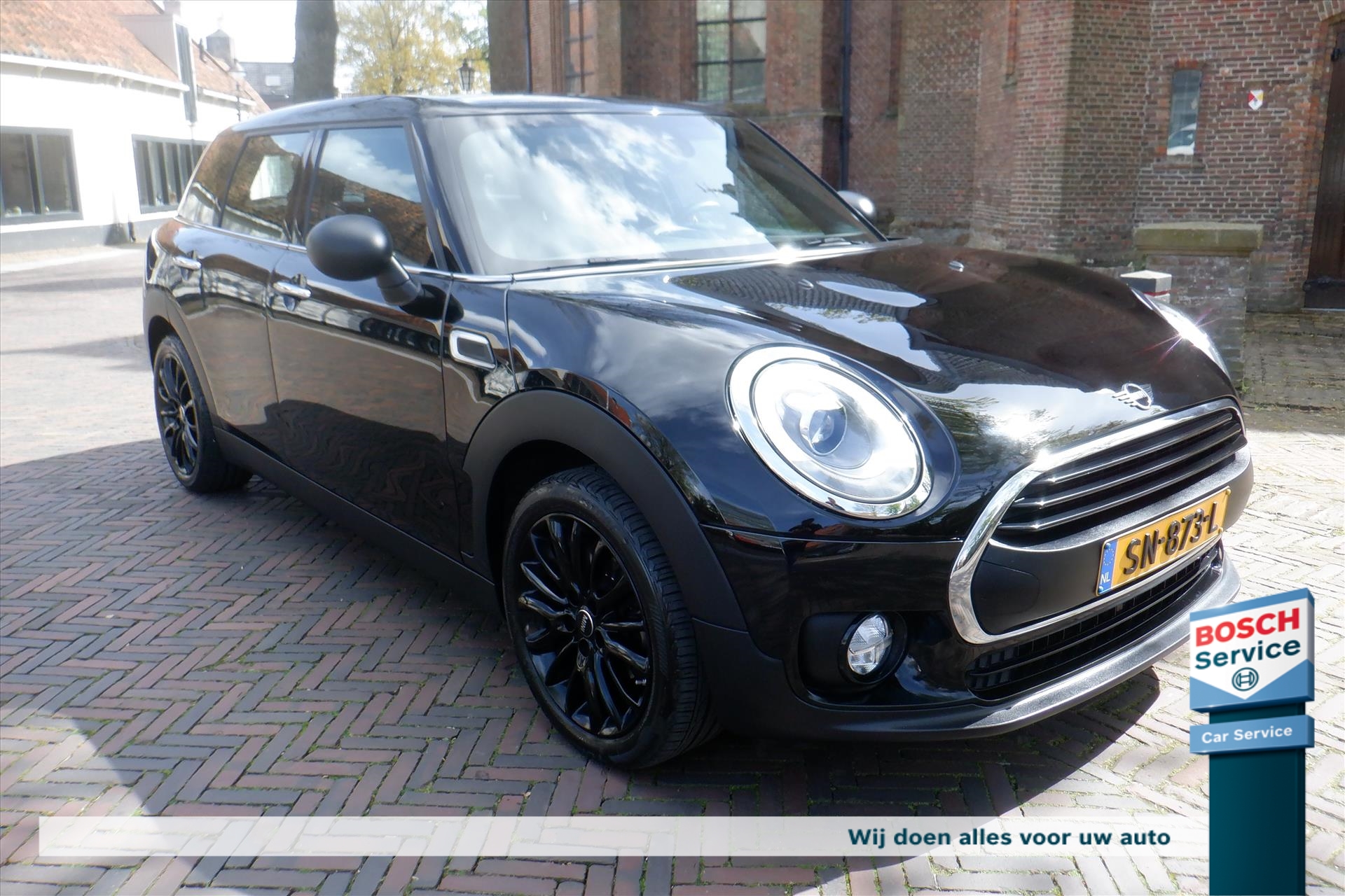 Mini Clubman 1.6. One Business Line -17 inch -CLIMA-PDC-BOVAG bij viaBOVAG.nl