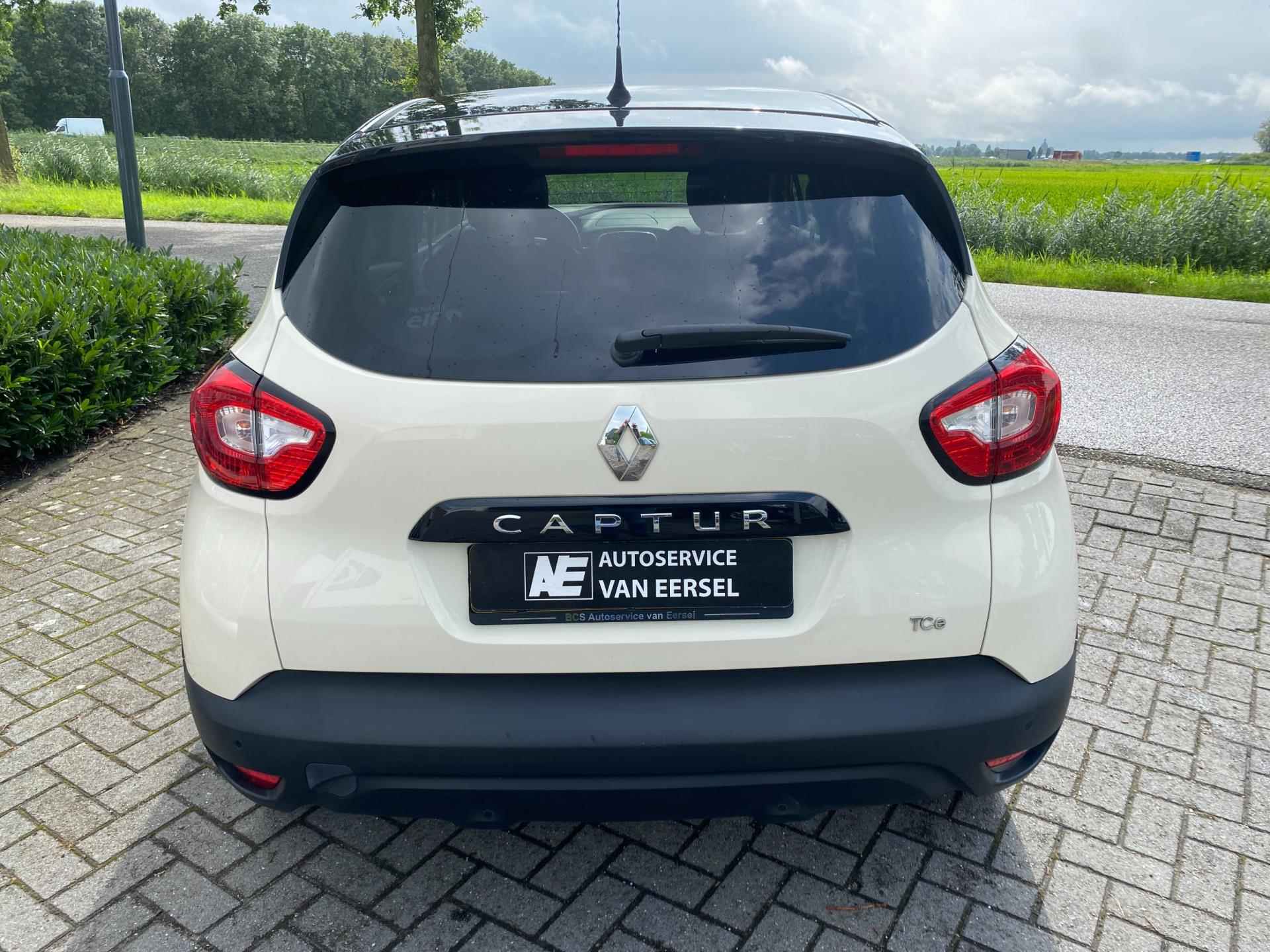 Renault Captur 1.2 TCe Dynamique NAVI/PDC/CAMERA/NAP. - 27/28