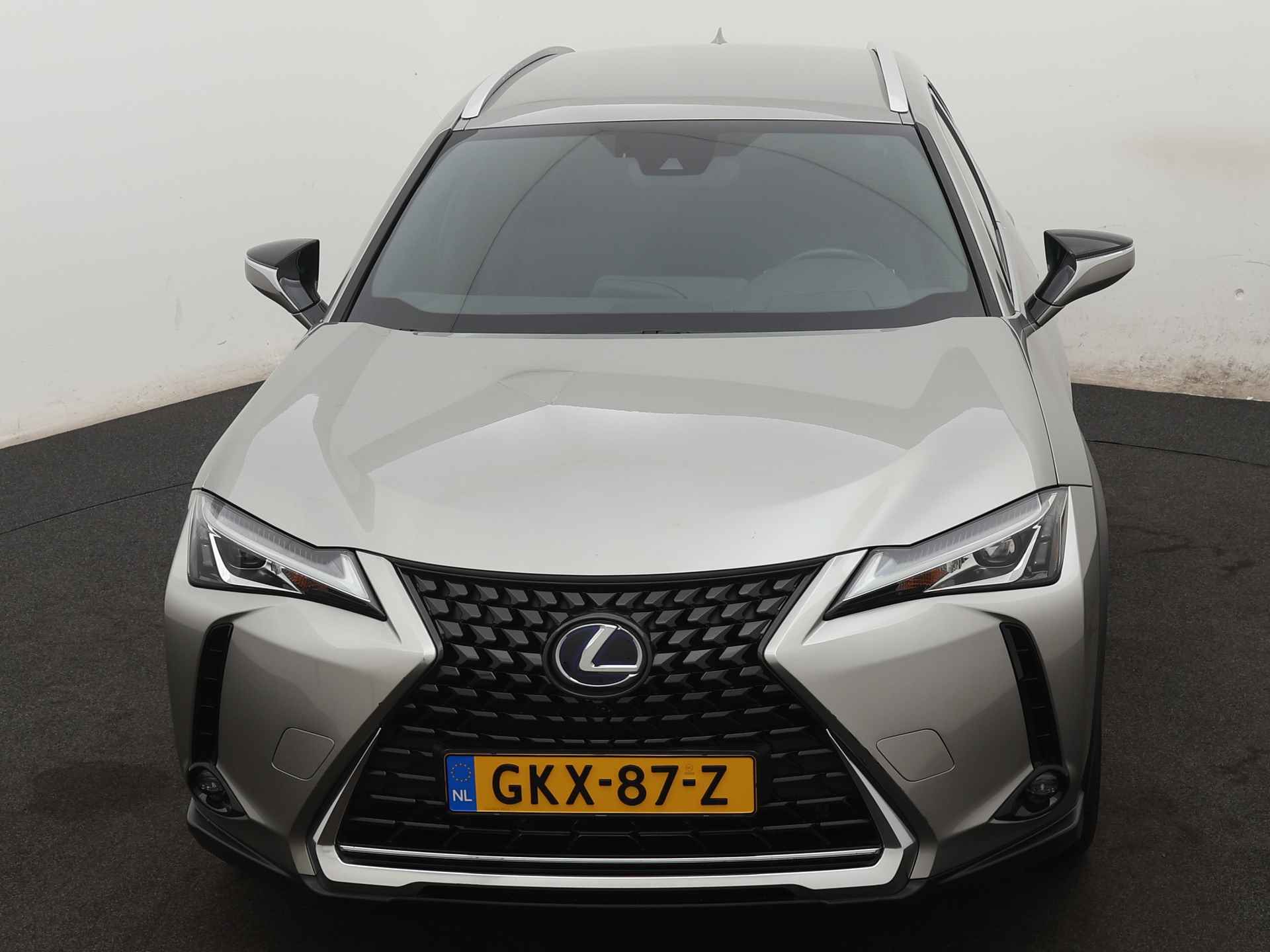 Lexus UX 250h Business Line Limited | Navigatie | Climate Control | 18" lichtmetalen velgen | Achteruitrijcamera | - 28/43