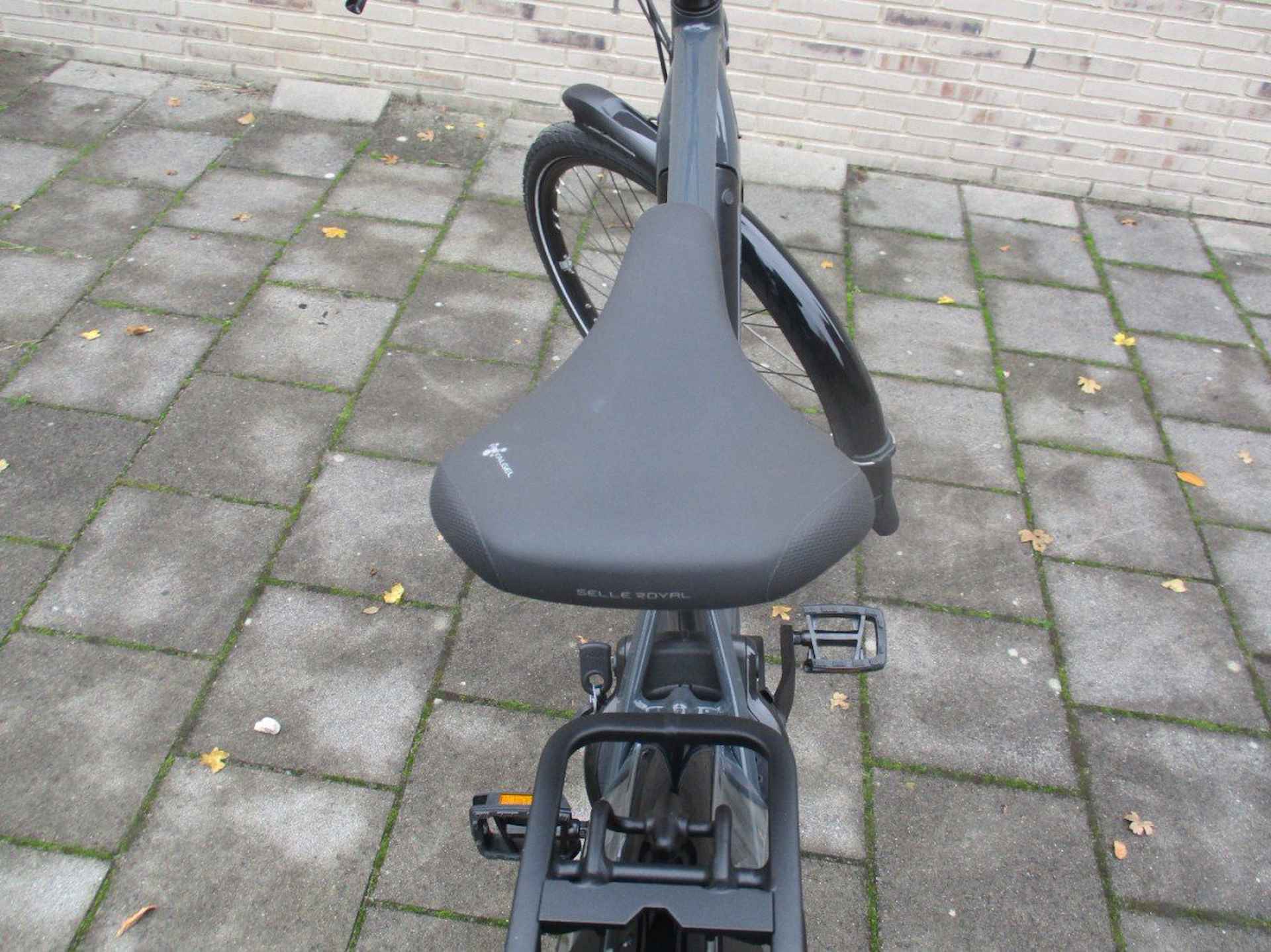 GAZELLE Grenoble C5 HMB (500 WH ACCU DEMO MODEL ) Heren Anthracite Grey Glans 53cm 2023 - 5/15