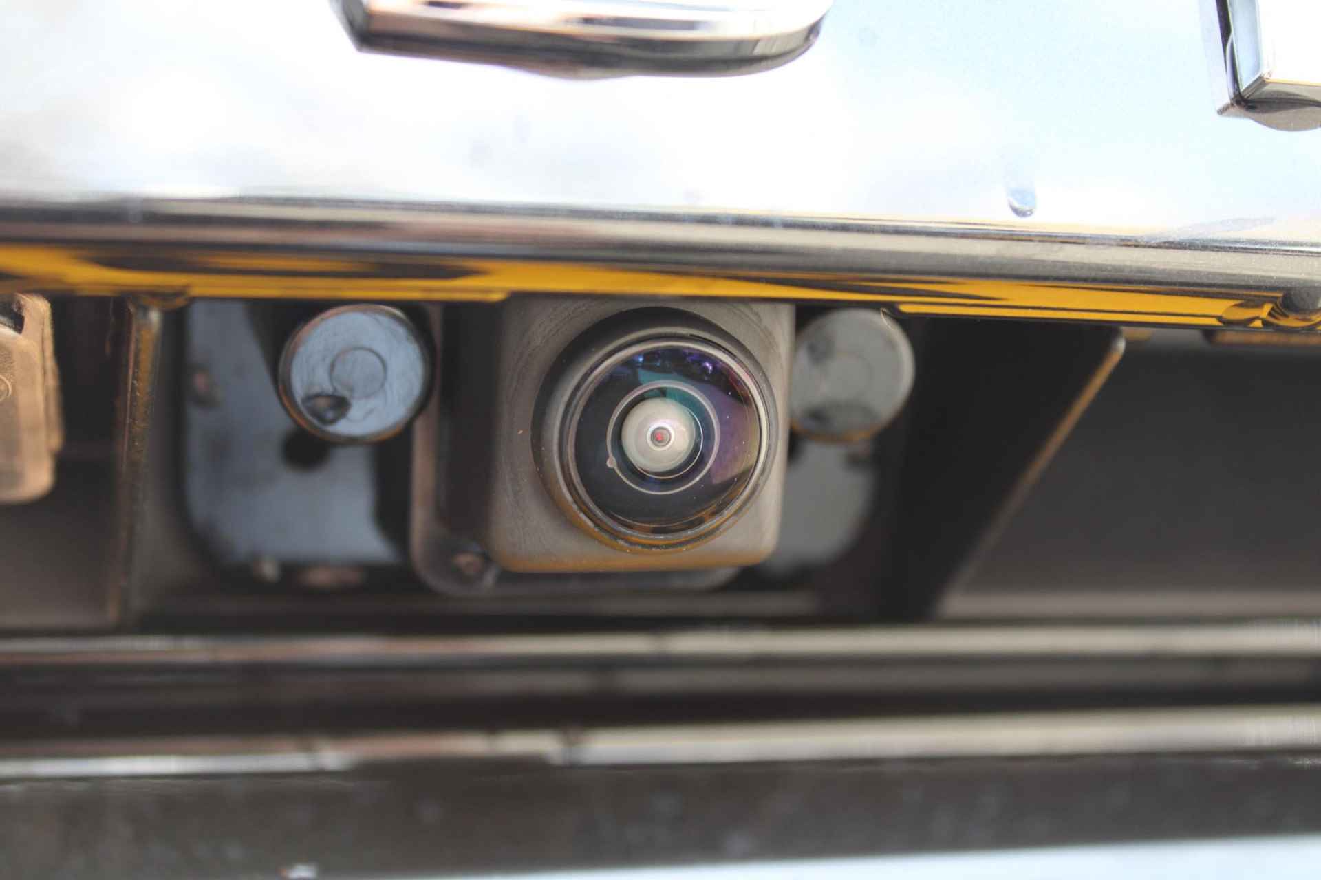 Nissan Qashqai 1.5 e-Power Black Edition 190PK AUTOMAAT | Panorama dak | 360-Camera | Parkeersensoren | Dodehoek detectie | Stoel/Stuur/Voorruit verwarming | Navigatie | Adaptive cruise control | Apple Carplay/Android auto | 18'' Lichtmetalen velgen | - 15/61