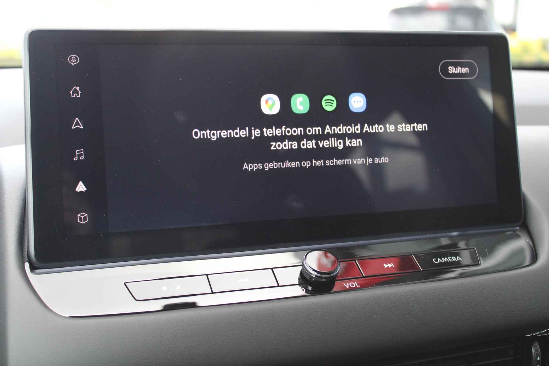 Nissan Qashqai 1.5 e-Power Black Edition 190PK AUTOMAAT | Panorama dak | 360-Camera | Parkeersensoren | Dodehoek detectie | Stoel/Stuur/Voorruit verwarming | Navigatie | Adaptive cruise control | Apple Carplay/Android auto | 18'' Lichtmetalen velgen | - 43/61