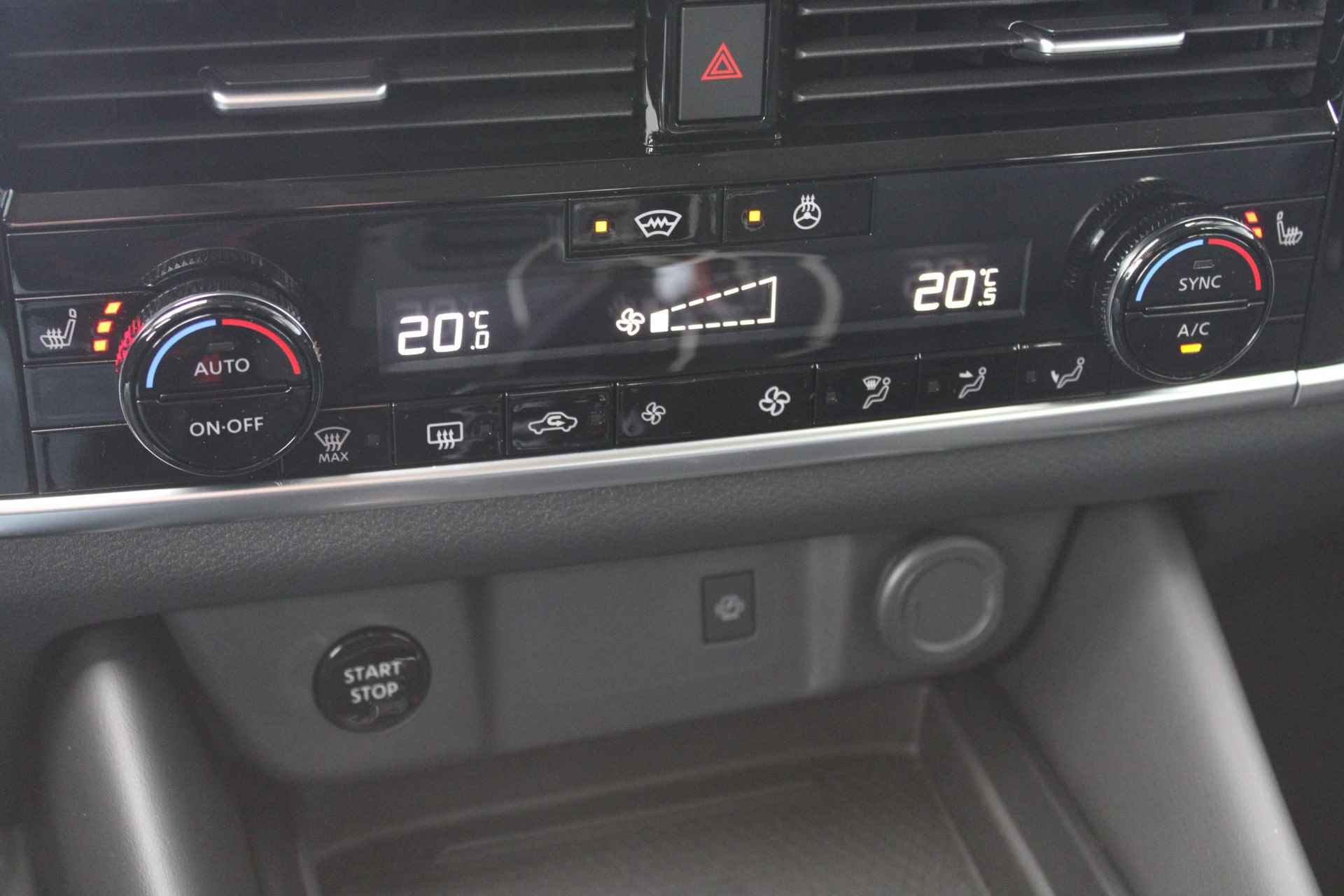 Nissan Qashqai 1.5 e-Power Black Edition 190PK AUTOMAAT | Panorama dak | 360-Camera | Parkeersensoren | Dodehoek detectie | Stoel/Stuur/Voorruit verwarming | Navigatie | Adaptive cruise control | Apple Carplay/Android auto | 18'' Lichtmetalen velgen | - 44/61
