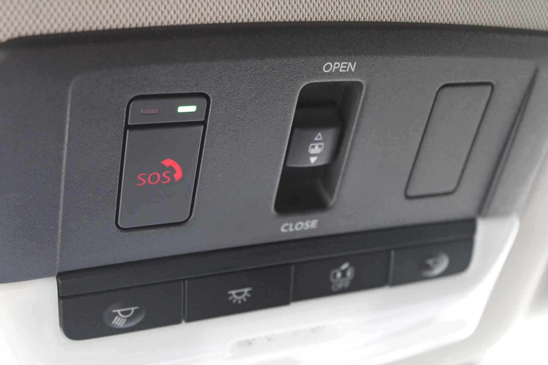 Nissan Qashqai 1.5 e-Power Black Edition 190PK AUTOMAAT | Panorama dak | 360-Camera | Parkeersensoren | Dodehoek detectie | Stoel/Stuur/Voorruit verwarming | Navigatie | Adaptive cruise control | Apple Carplay/Android auto | 18'' Lichtmetalen velgen | - 59/61