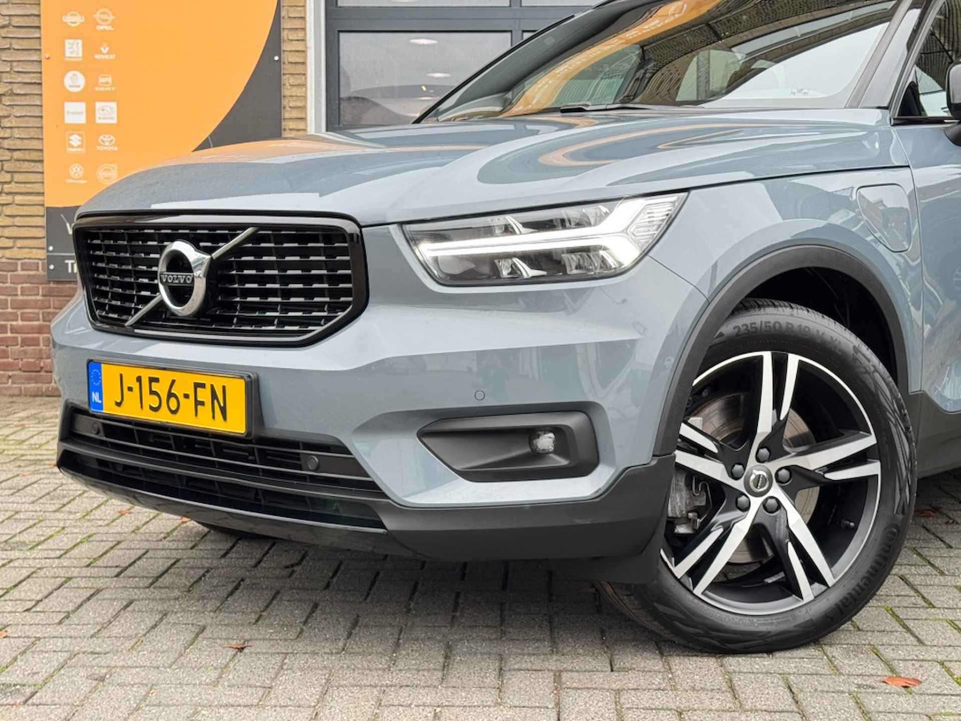 VOLVO Xc40 T5 RECHARGE 262PK PHEV R-DESIGN LEER/LED/CARPLAY/2-TONE/1 EIG./N - 6/48