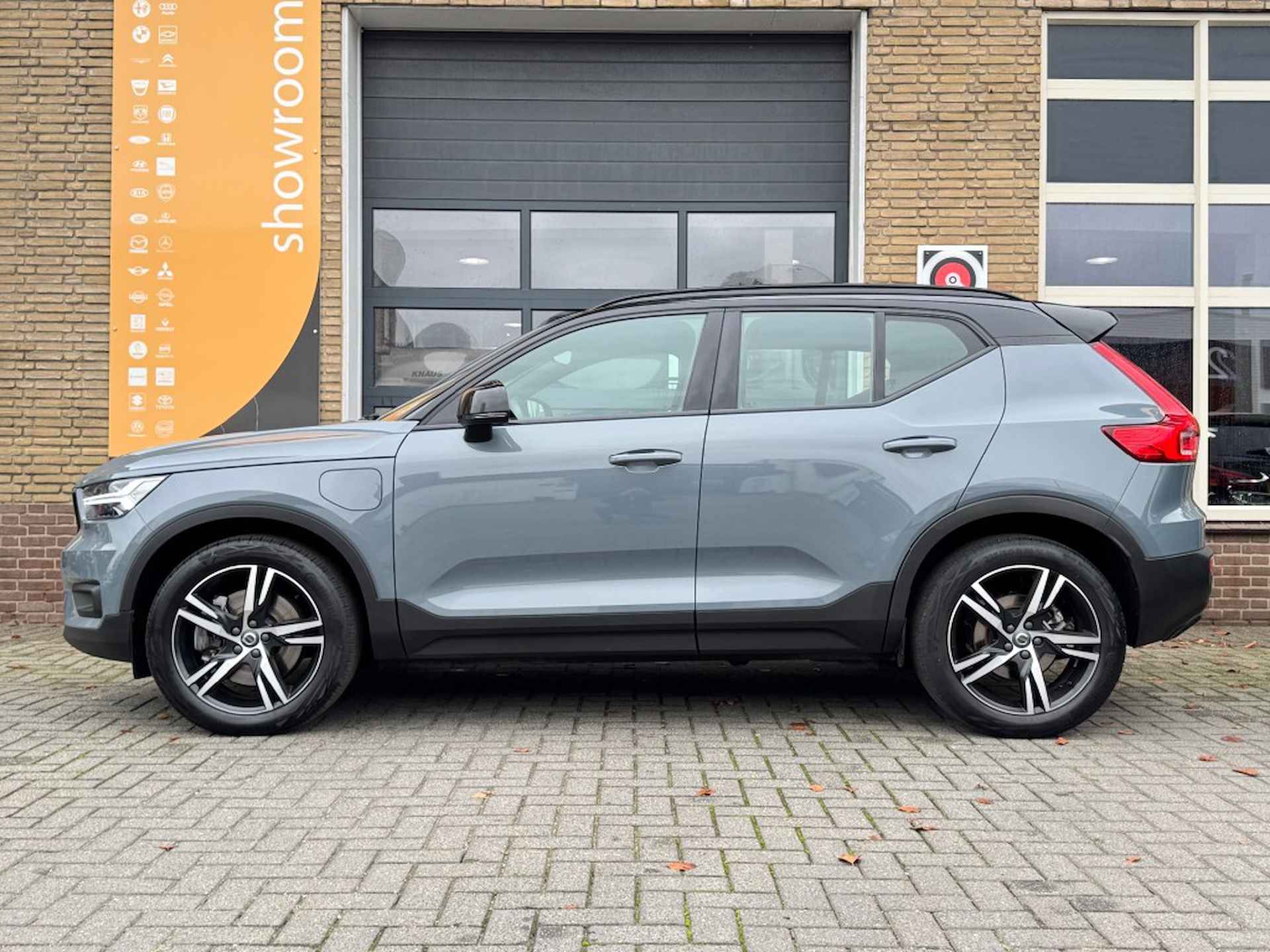 VOLVO Xc40 T5 RECHARGE 262PK PHEV R-DESIGN LEER/LED/CARPLAY/2-TONE/1 EIG./N - 8/48