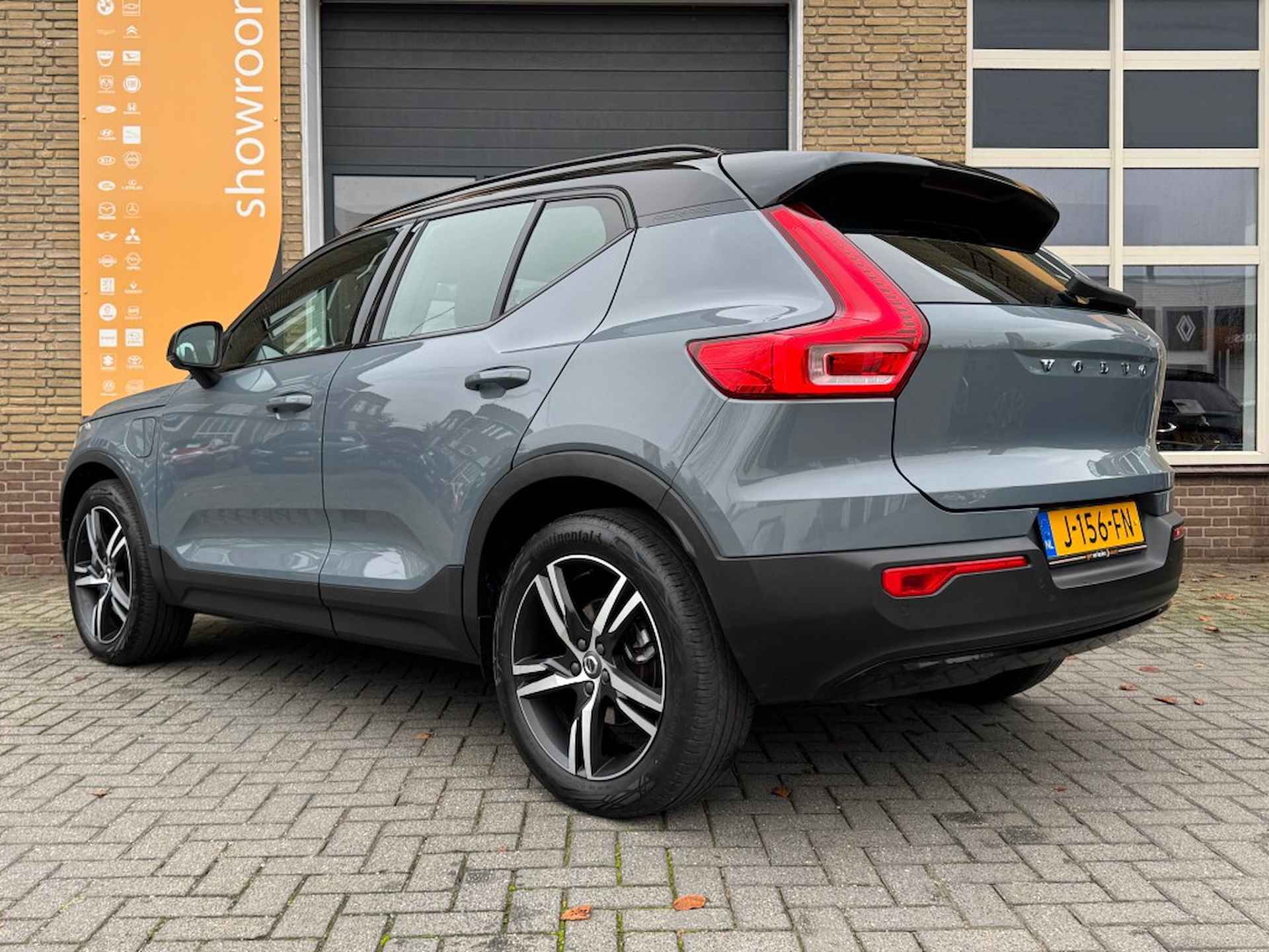 VOLVO Xc40 T5 RECHARGE 262PK PHEV R-DESIGN LEER/LED/CARPLAY/2-TONE/1 EIG./N - 11/48