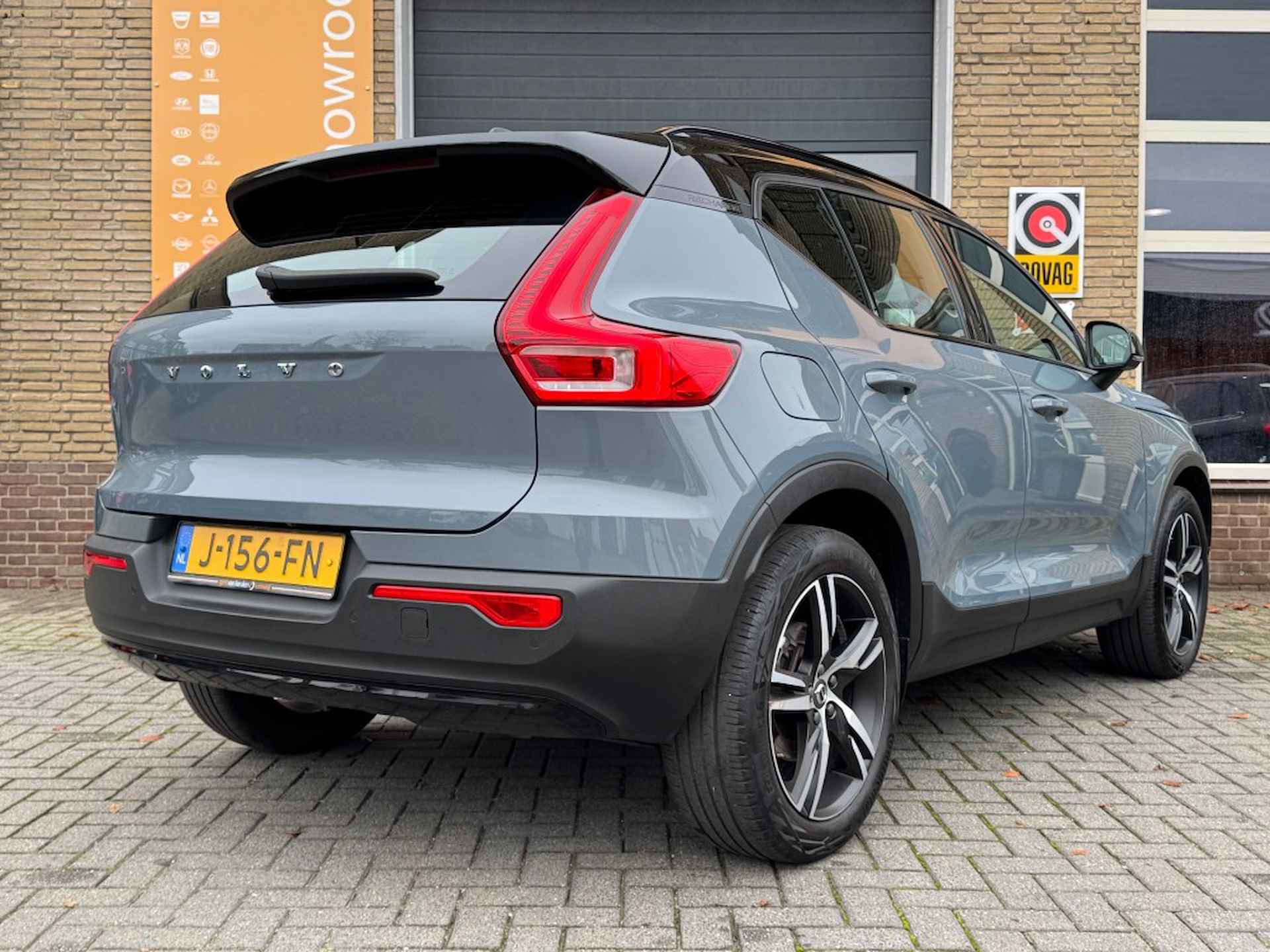 VOLVO Xc40 T5 RECHARGE 262PK PHEV R-DESIGN LEER/LED/CARPLAY/2-TONE/1 EIG./N - 13/48