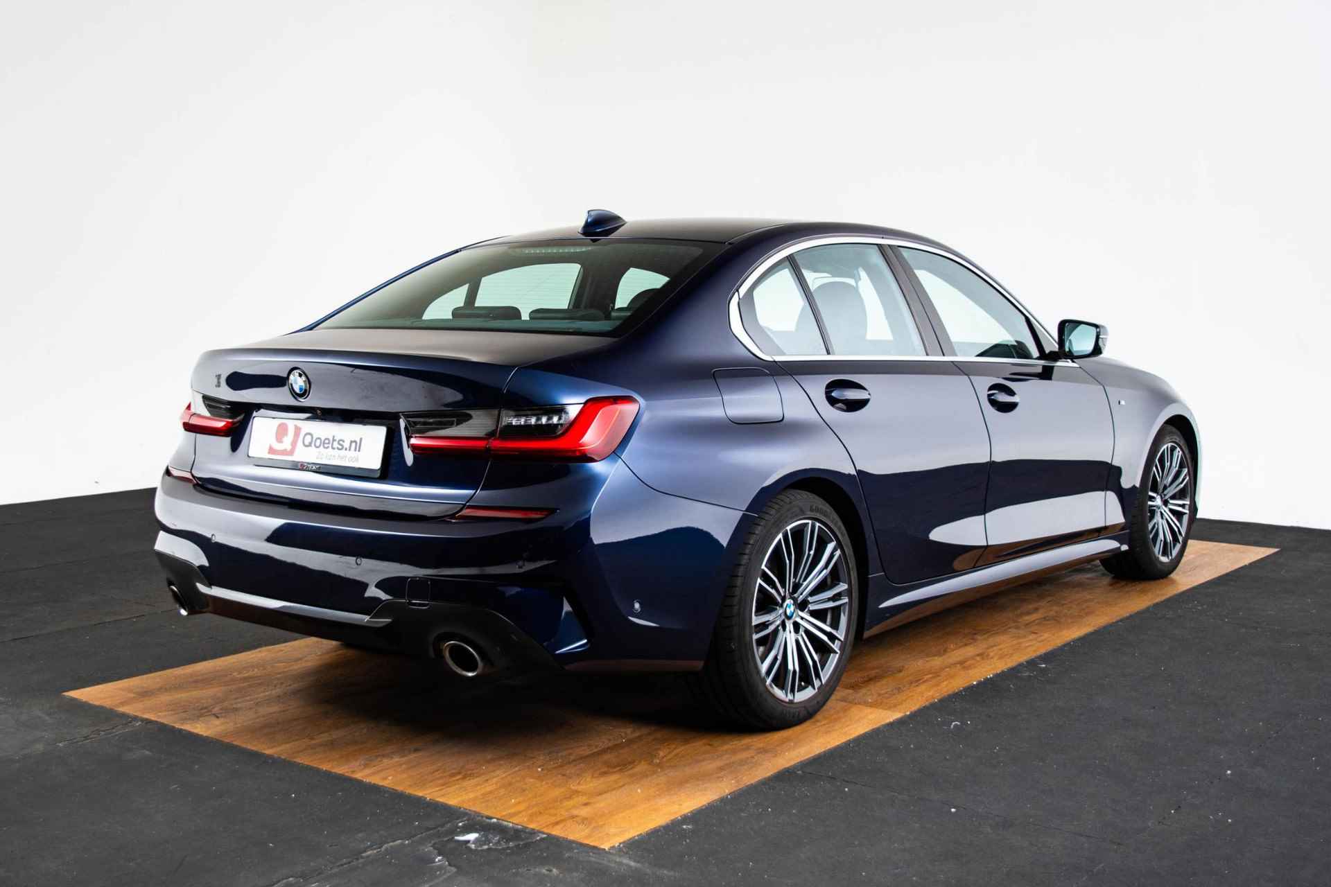 BMW 3-serie 320i High Executive M Sport - Leder - HiFi System - Stoelverwarming - LED - DAB - Live Cockpit Professional - 2/50