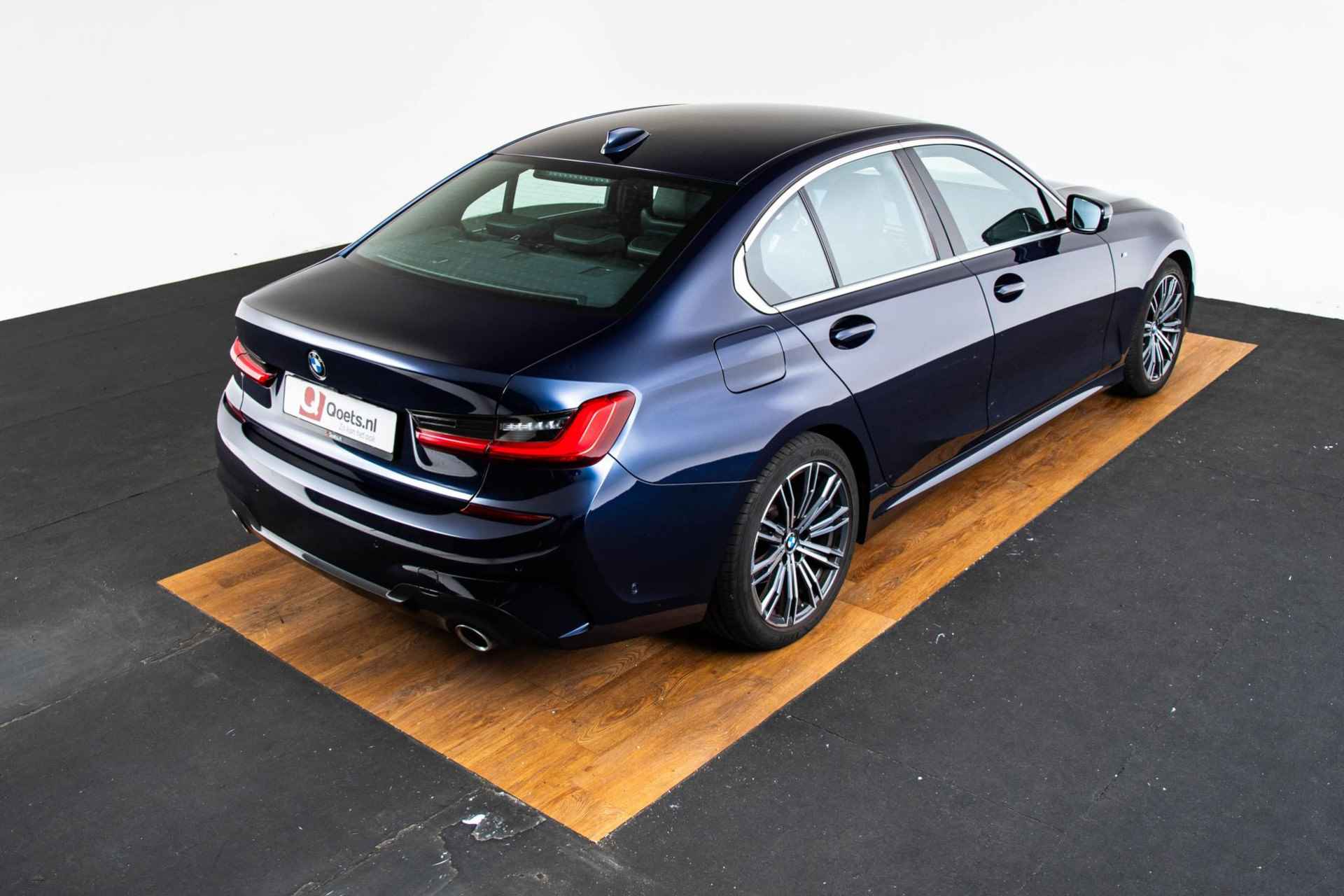 BMW 3-serie 320i High Executive M Sport - Leder - HiFi System - Stoelverwarming - LED - DAB - Live Cockpit Professional - 12/50