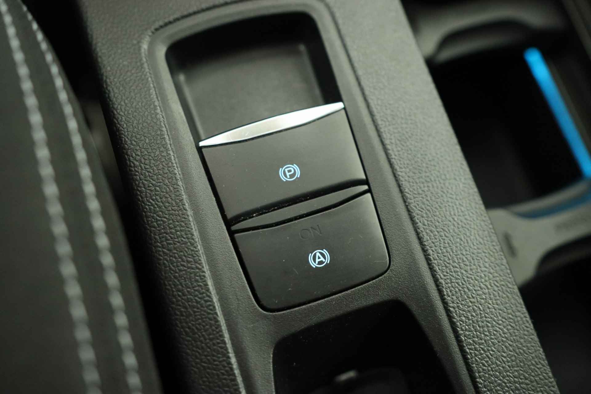 Ford Focus 1.0 EcoBoost Hybrid Titanium | Winterpack | Sync 4 | Navi | Clima | Camera | LED | Cruise | DAB+ | Keyless | Parkeersensoren V+A - 31/31