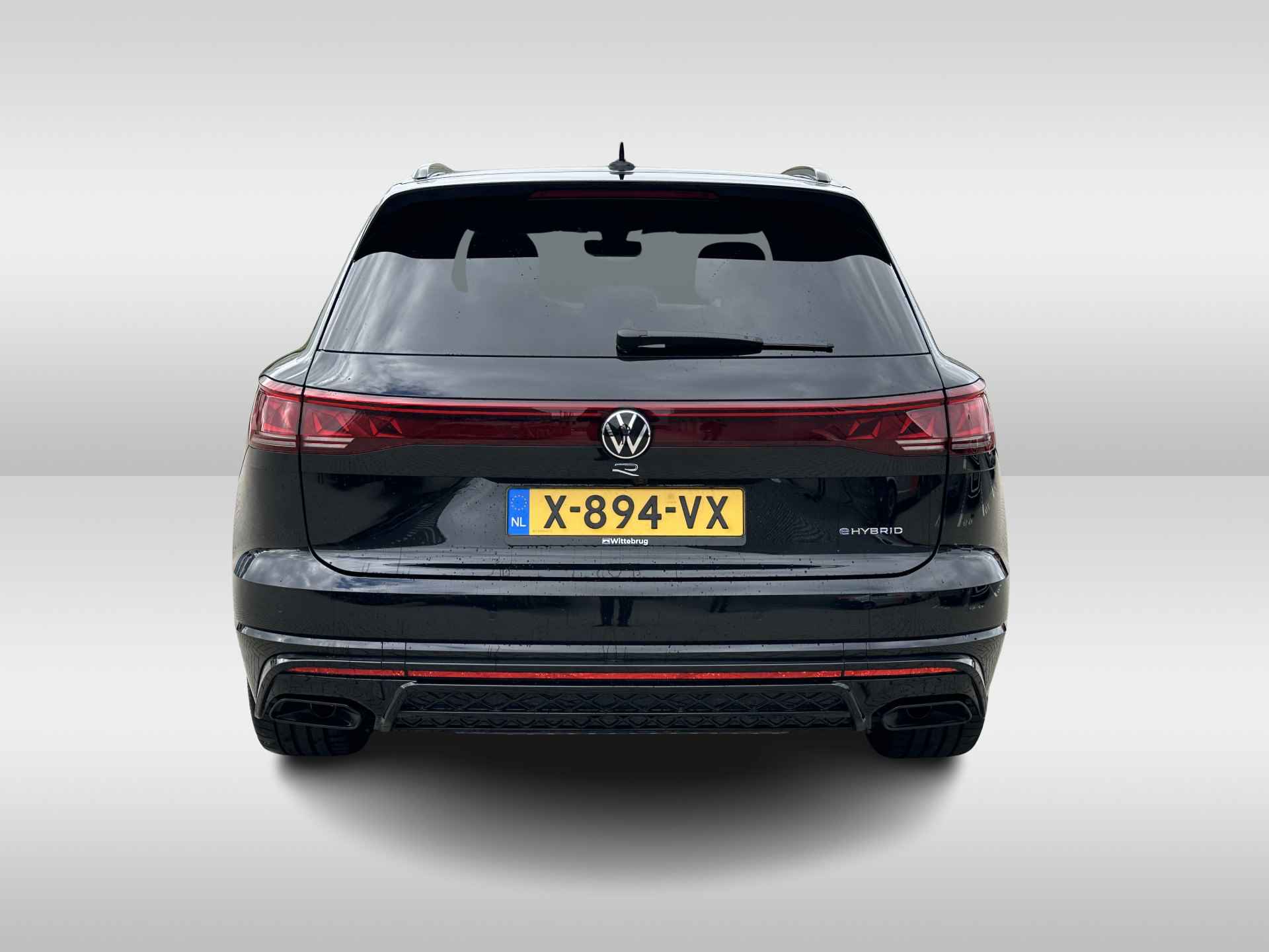 Volkswagen Touareg 3.0 TSI eHybrid 4MOTION R / Leder R Design / 360 camera / Luchtvering / Trekhaak / 22'' LMV - 7/30