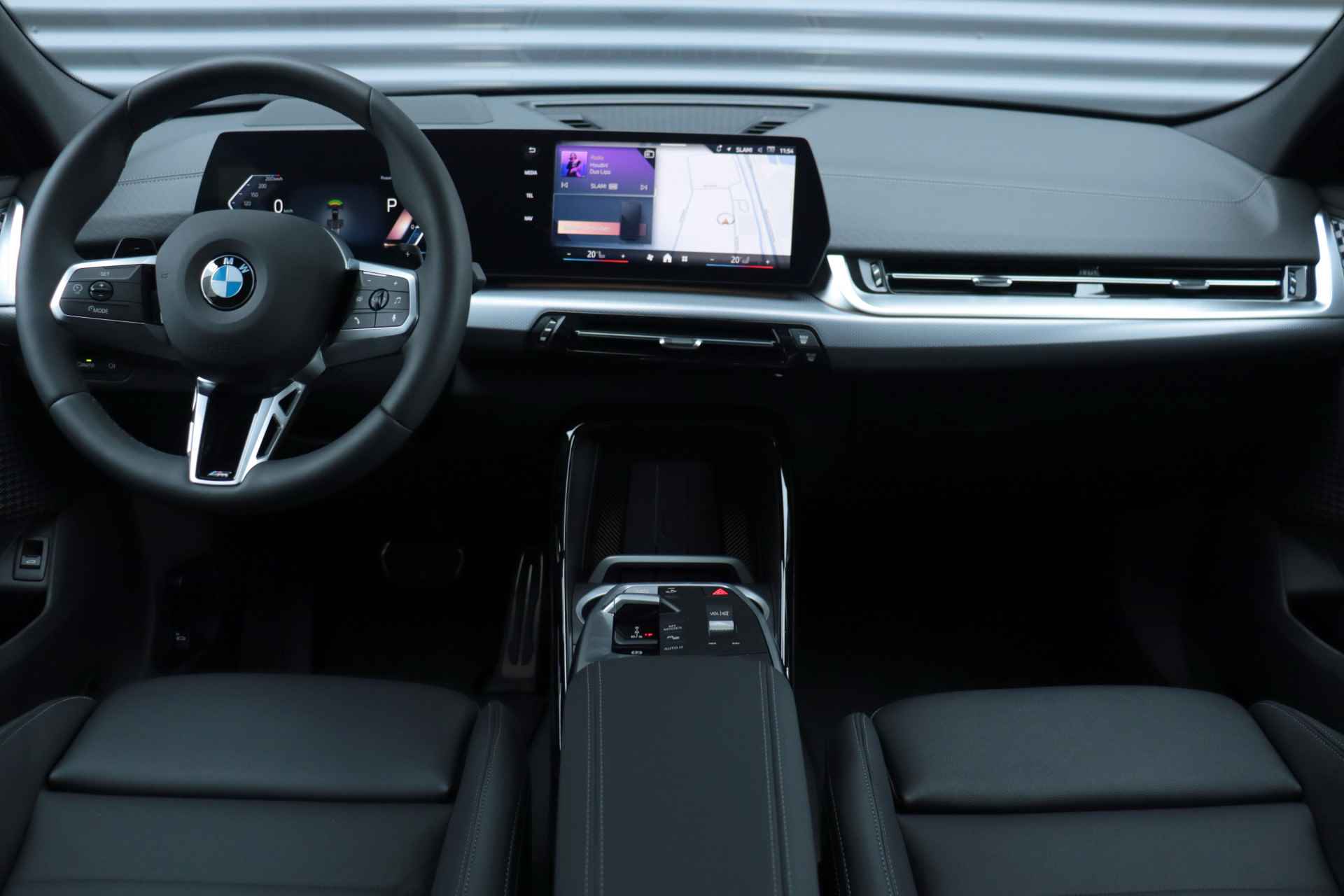 BMW X2 sDrive20i | M Sportpakket Pro / Premium Pack / Panodak / Harman Kardon / Driving Assistant / Head-Up / Elektr. Stoelen - 11/40