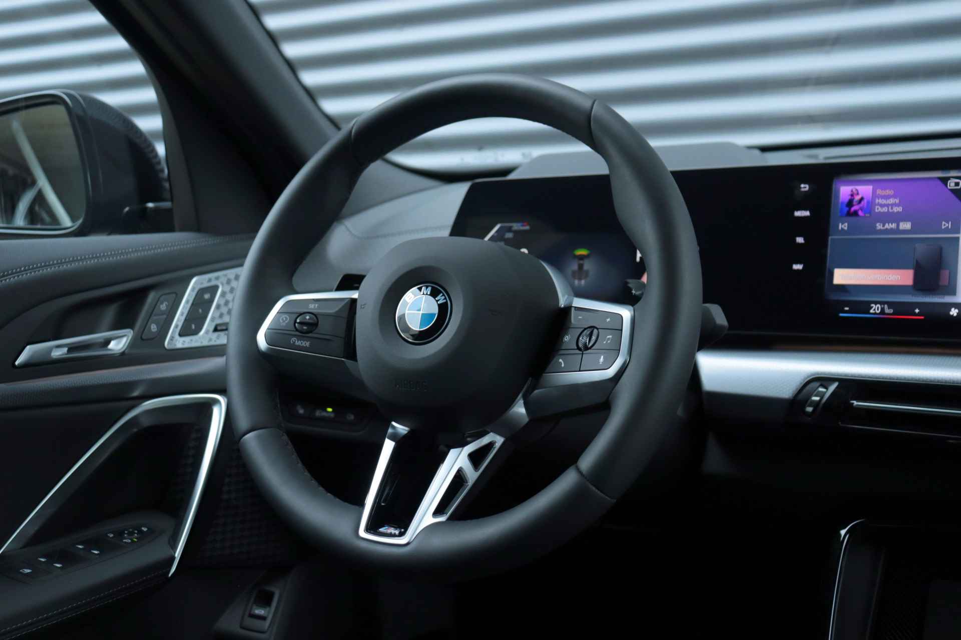 BMW X2 sDrive20i | M Sportpakket Pro / Premium Pack / Panodak / Harman Kardon / Driving Assistant / Head-Up / Elektr. Stoelen - 35/40