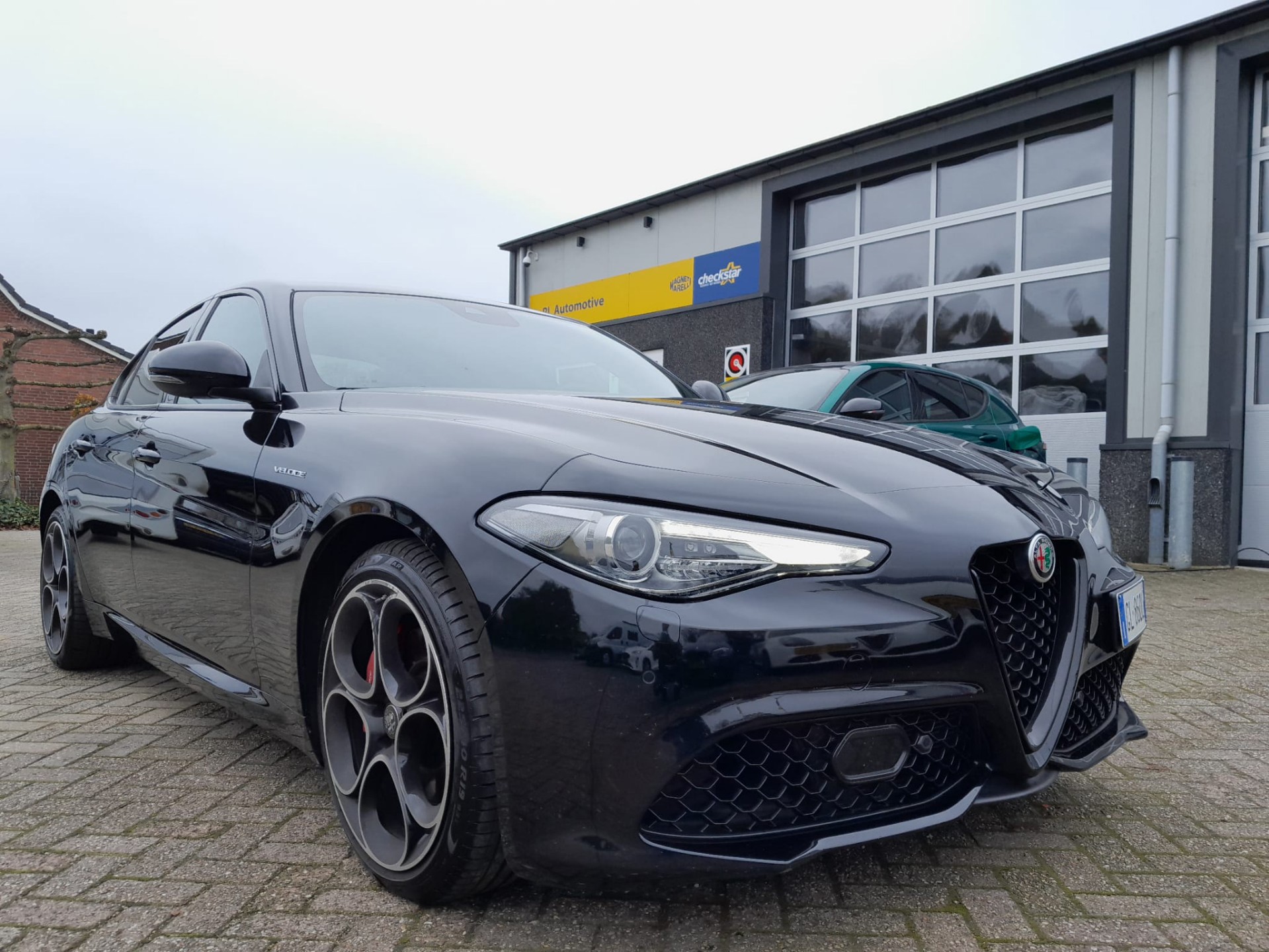 Alfa Romeo Giulia 2.2 d - Veloce - Q4 210pk - Leder