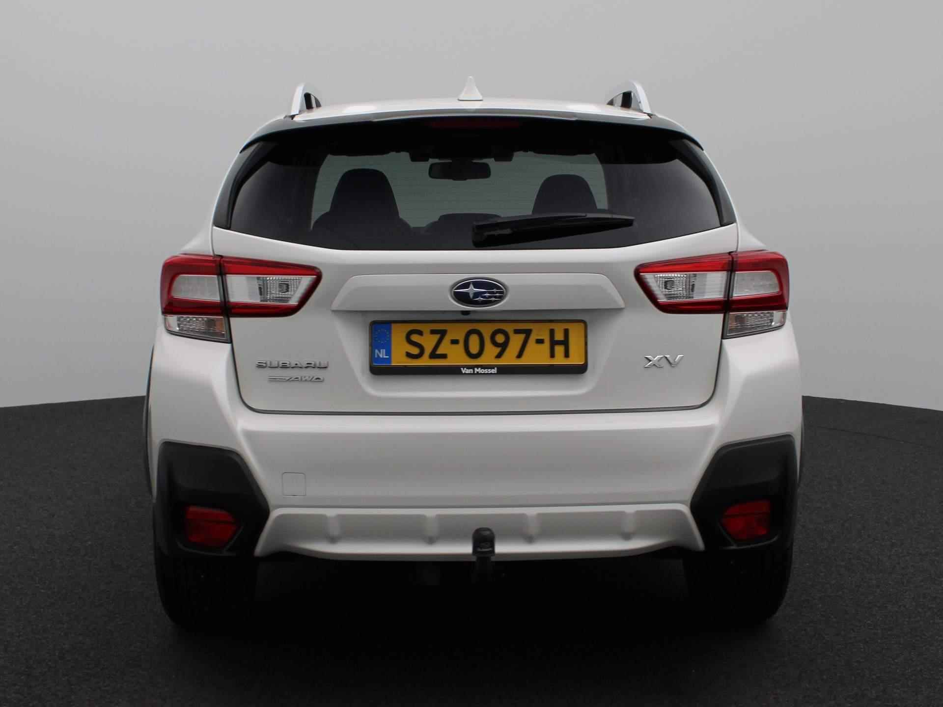 Subaru XV 2.0i Premium AWD | 156 PK | Leder | Camera | Trekhaak | Apple Carplay / Android Auto | Schuifdak | Stoelverwarming | Dodehoekdetectie | DAB | Adaptive Cruise Control | - 5/44