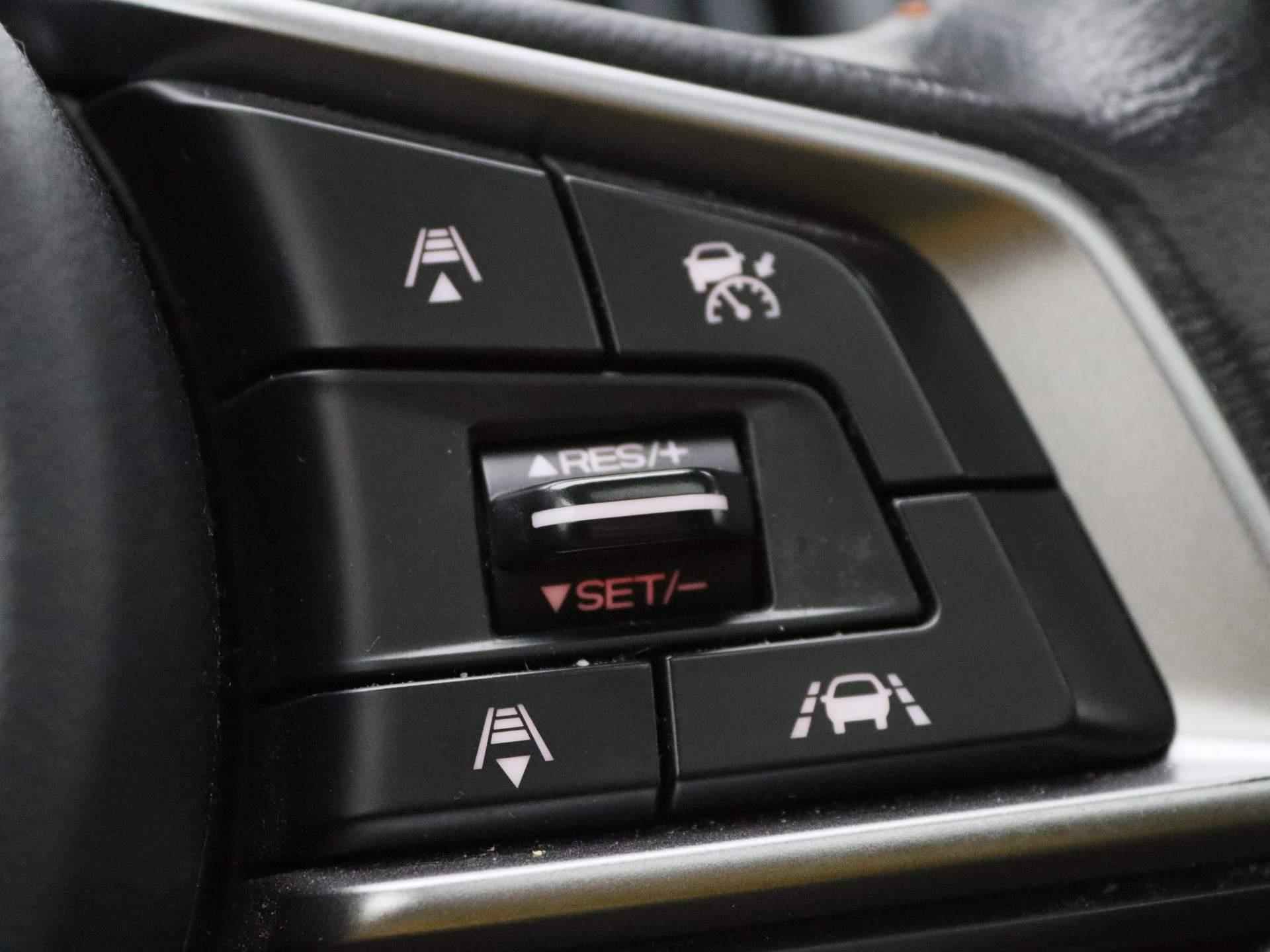 Subaru XV 2.0i Premium AWD | 156 PK | Leder | Camera | Trekhaak | Apple Carplay / Android Auto | Schuifdak | Stoelverwarming | Dodehoekdetectie | DAB | Adaptive Cruise Control | - 26/44